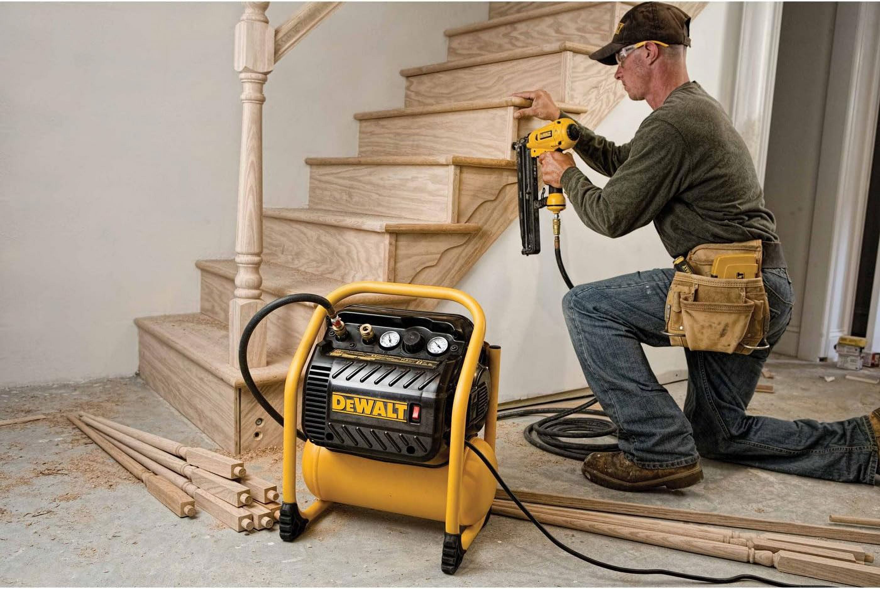 DEWALT DWFP55130 Heavy Duty 200 PSI Quiet Trim Compressor (Black, 2.5 gal) fkgmm