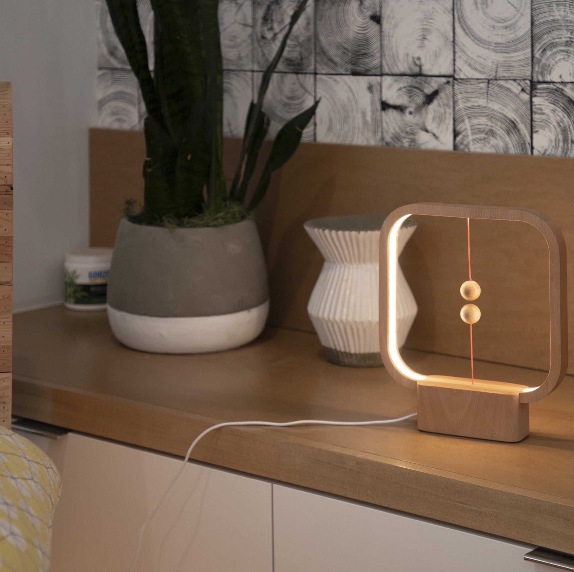 DesignNest Heng Balance Desk Lamp Square (Light Wood, 15.75 in) 2bp1o