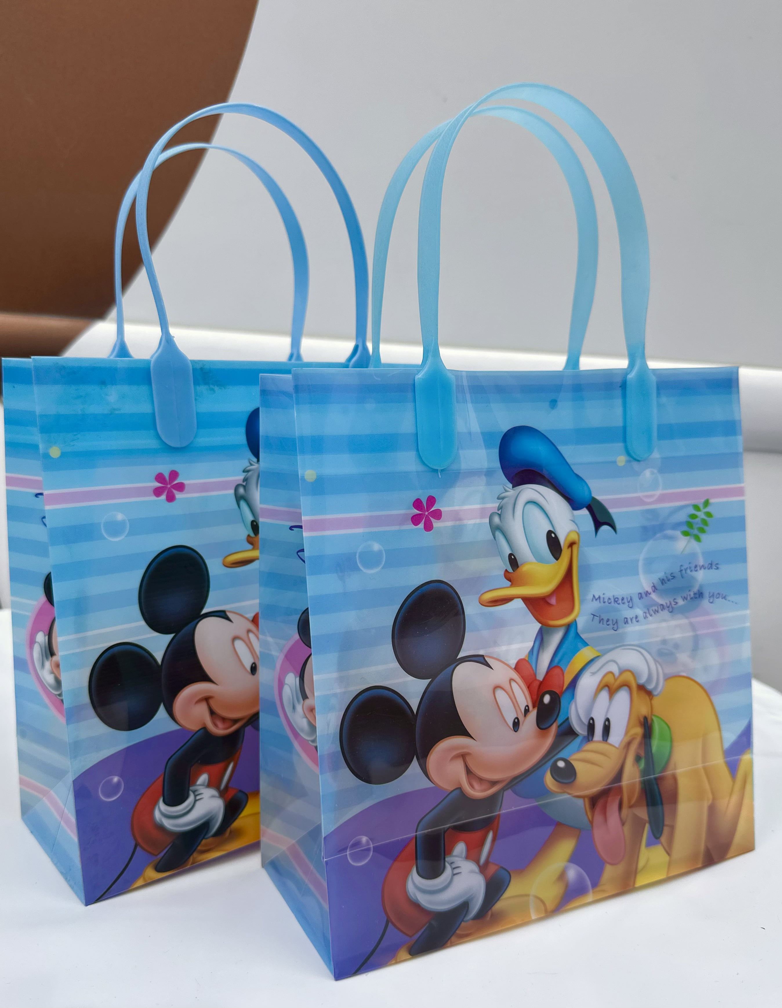 Disney Mickey Mouse And Donald Duck Gift Bags (Multicolor, 2 Pack, 8 in x 7 in x 3.25 in) www6l