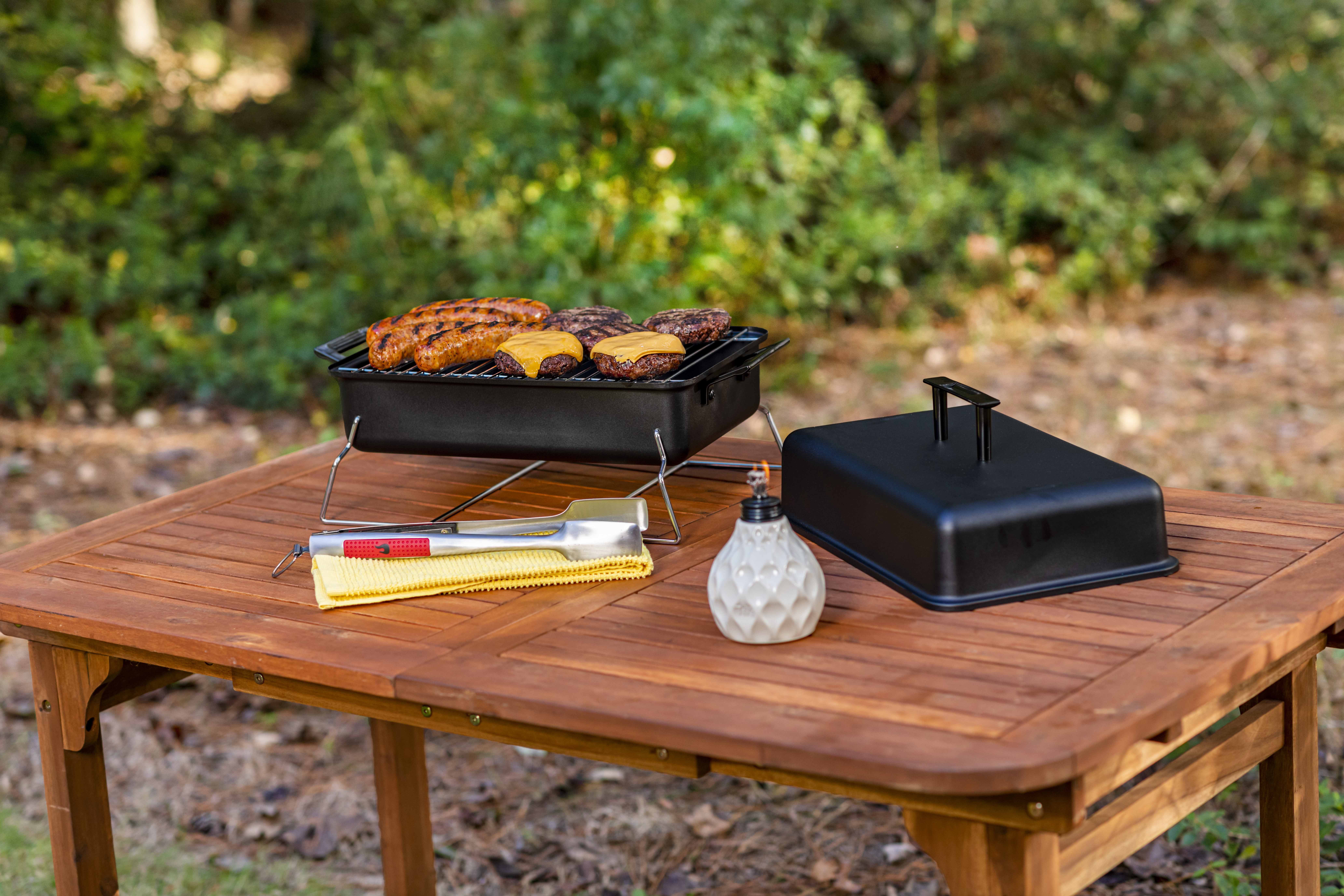 Charbroil Portable Charcoal Grill (Black, 190 sq in) 0b6pf