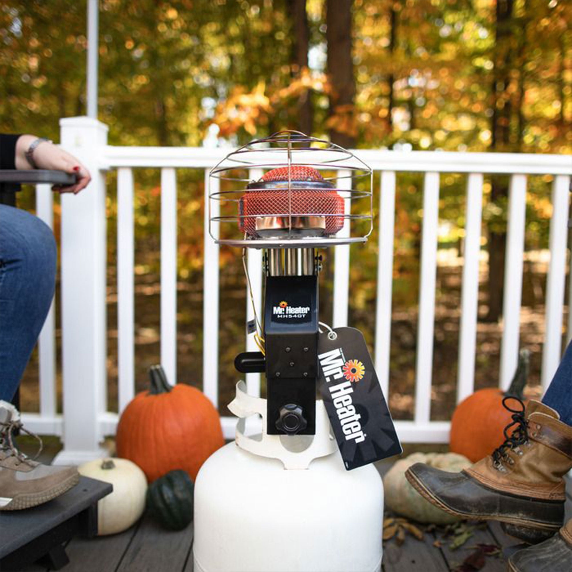 Mr. Heater 360 Degree Outdoor Propane Tank Top Space Heater (45,000 BTU, 20 lb Tank Compatible) iowql