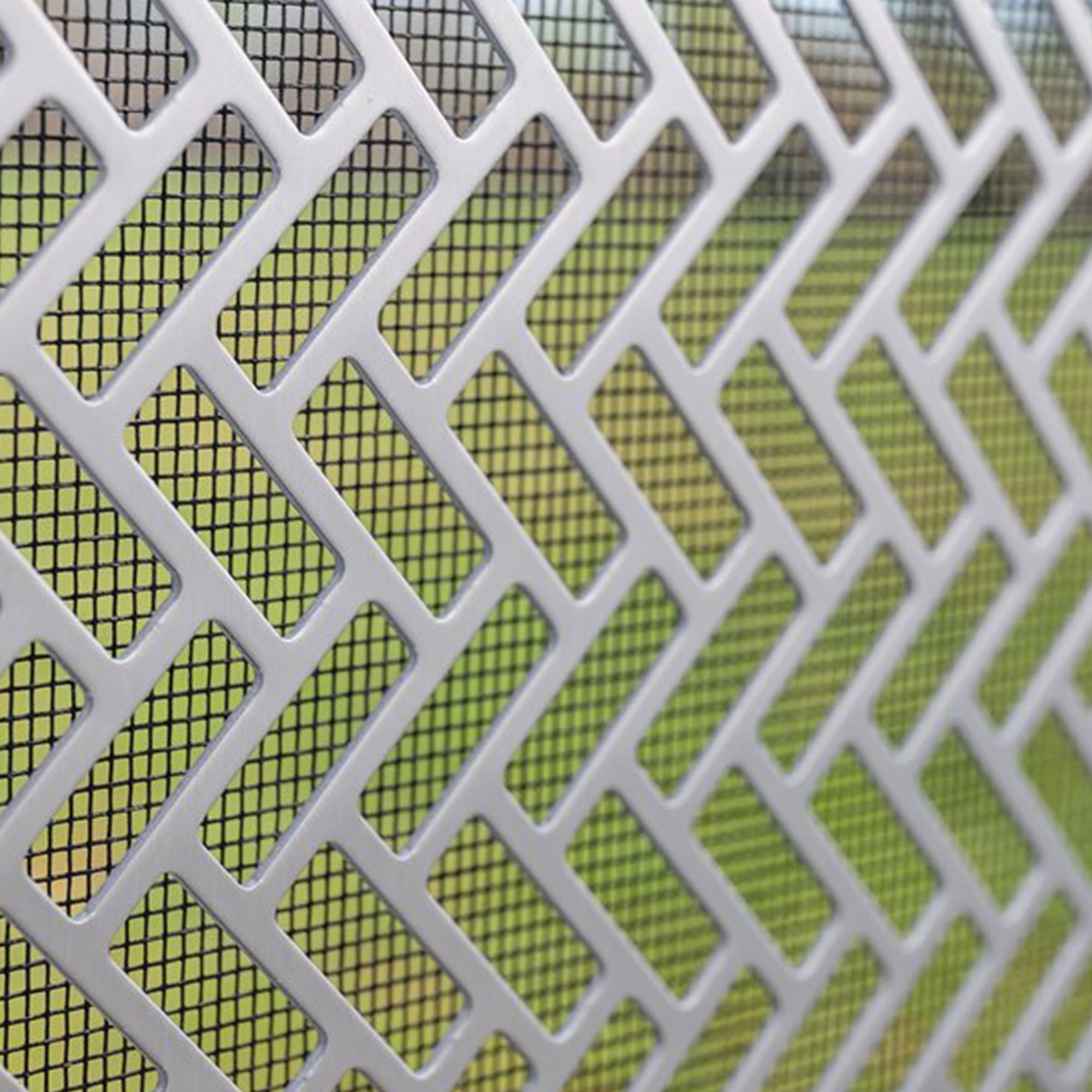 Camco Premium RV Screen Door Grille, Heavy-Duty Aluminum Protective Guard (Silver, 20 in to 29 in) e4ha3