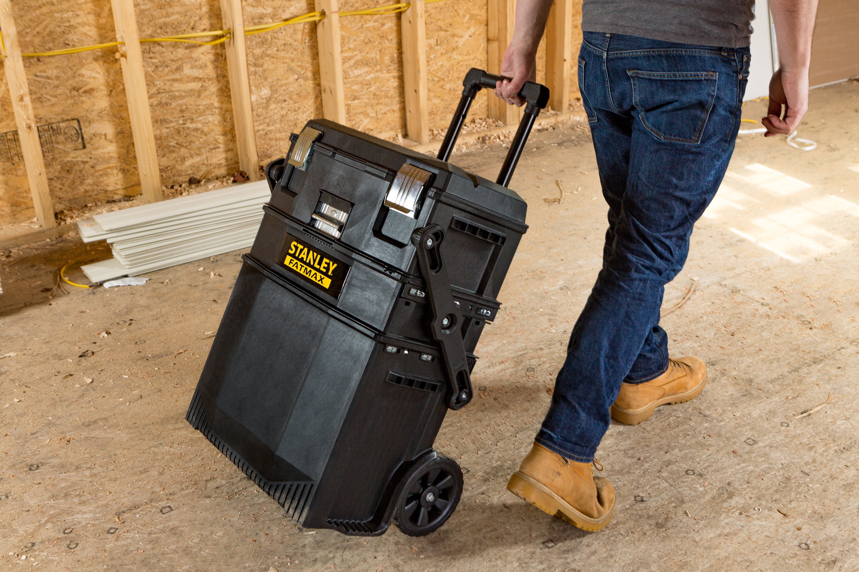 STANLEY FatMax 4-in-1 Mobile Work Station, Heavy-Duty Rolling Tool Box with Telescopic Handle (24.8 in. H x 16.2 in. W x 21.6 in. L) gegq5