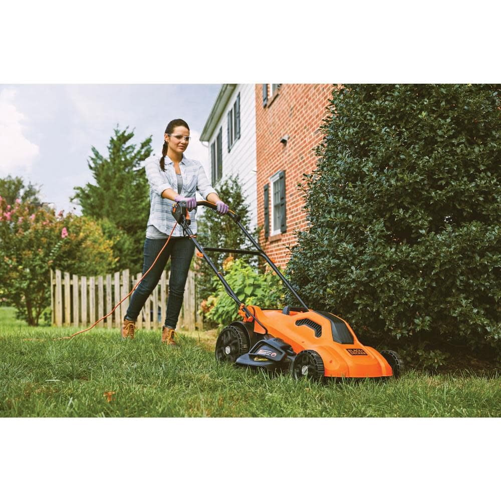 BLACK+DECKER BEMW213 13 Amp Corded Electric Lawn Mower with 20 in. Cutting Deck (Black, 20 in.) boeig