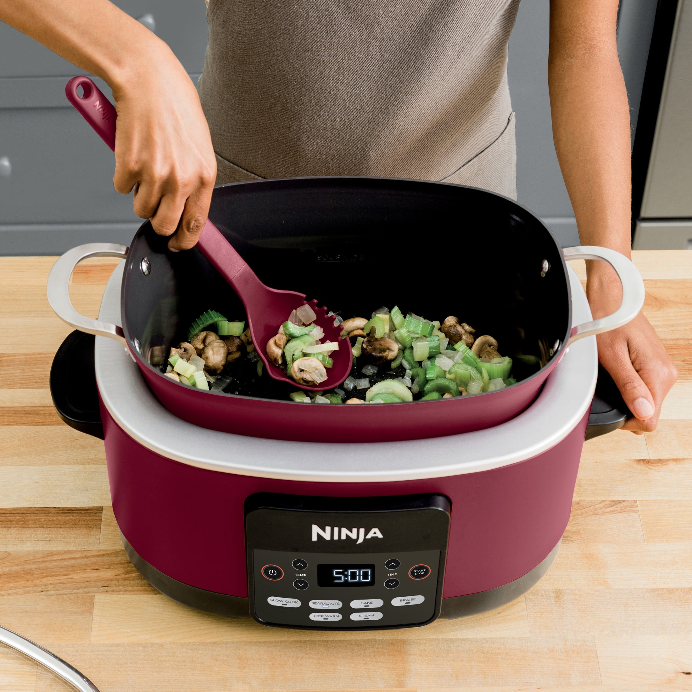 Ninja Foodi Possible 10-in-1 Multi-Cooker with Triple Heat Fusion Technology (Red, 8.5 qt) 0apms