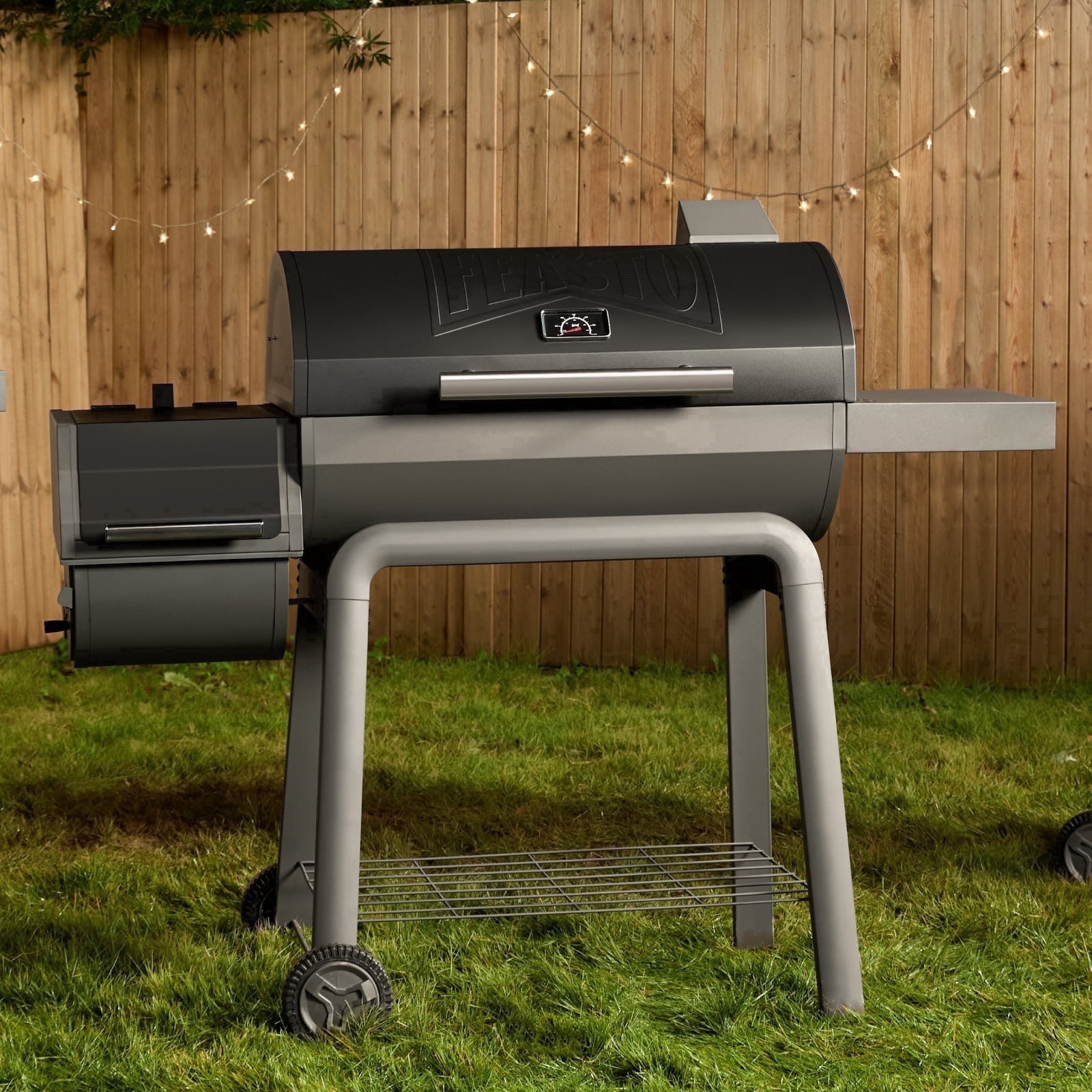 Feasto 30-Inch Charcoal Grill with Offset Smoker and Side Table (Black, 832 Sq. In. Cooking Space) q45gv