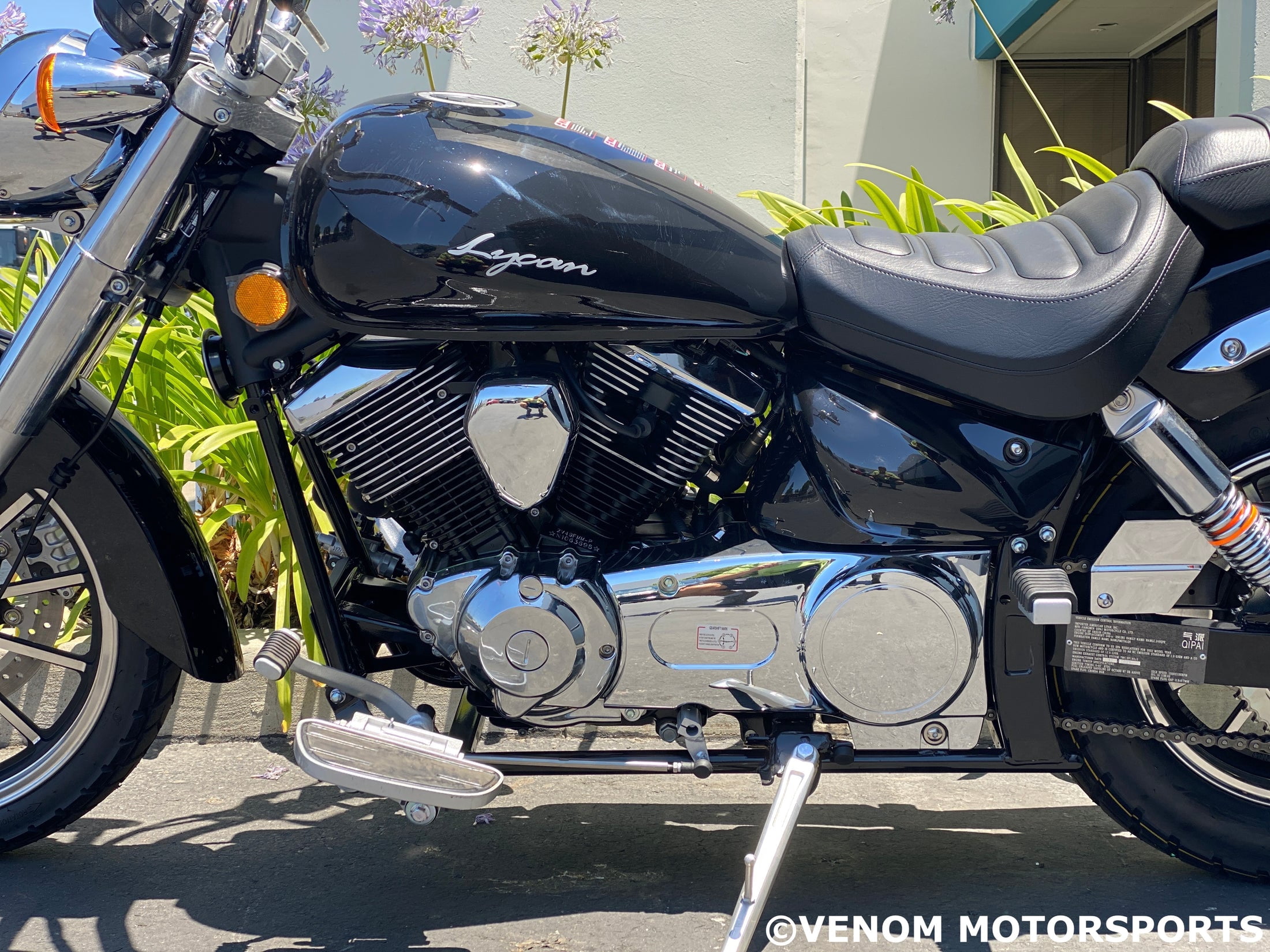Venom Motorsports Lifan Lycan 250cc V-Twin Chopper Motorcycle (Black, 250cc) 36yce