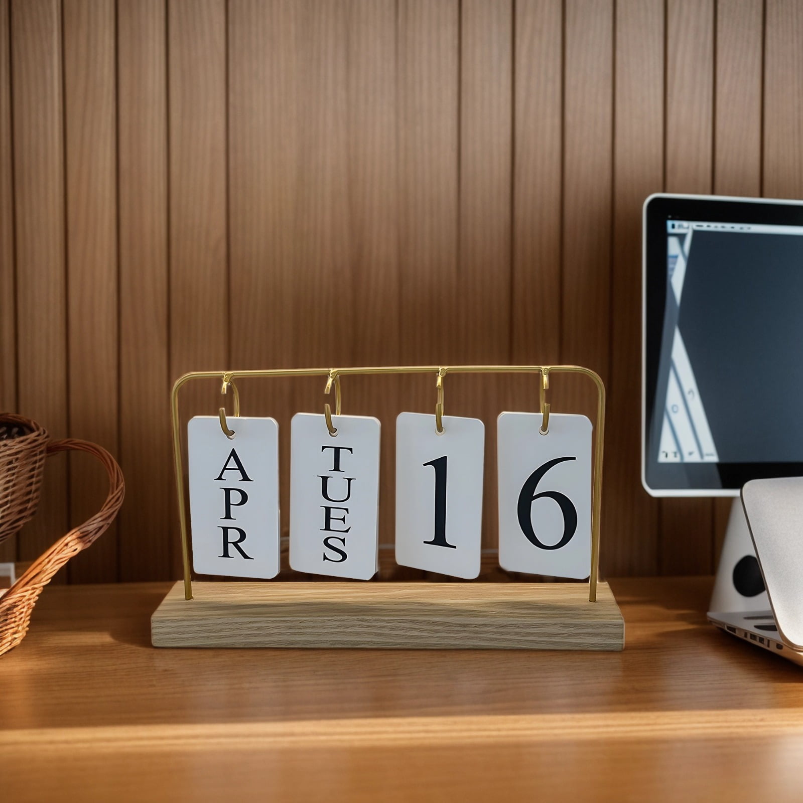 Dollcube Perpetual Desk Calendar with Gold Metal Frame (Gold, 10.83 in x 6.49 in) koron