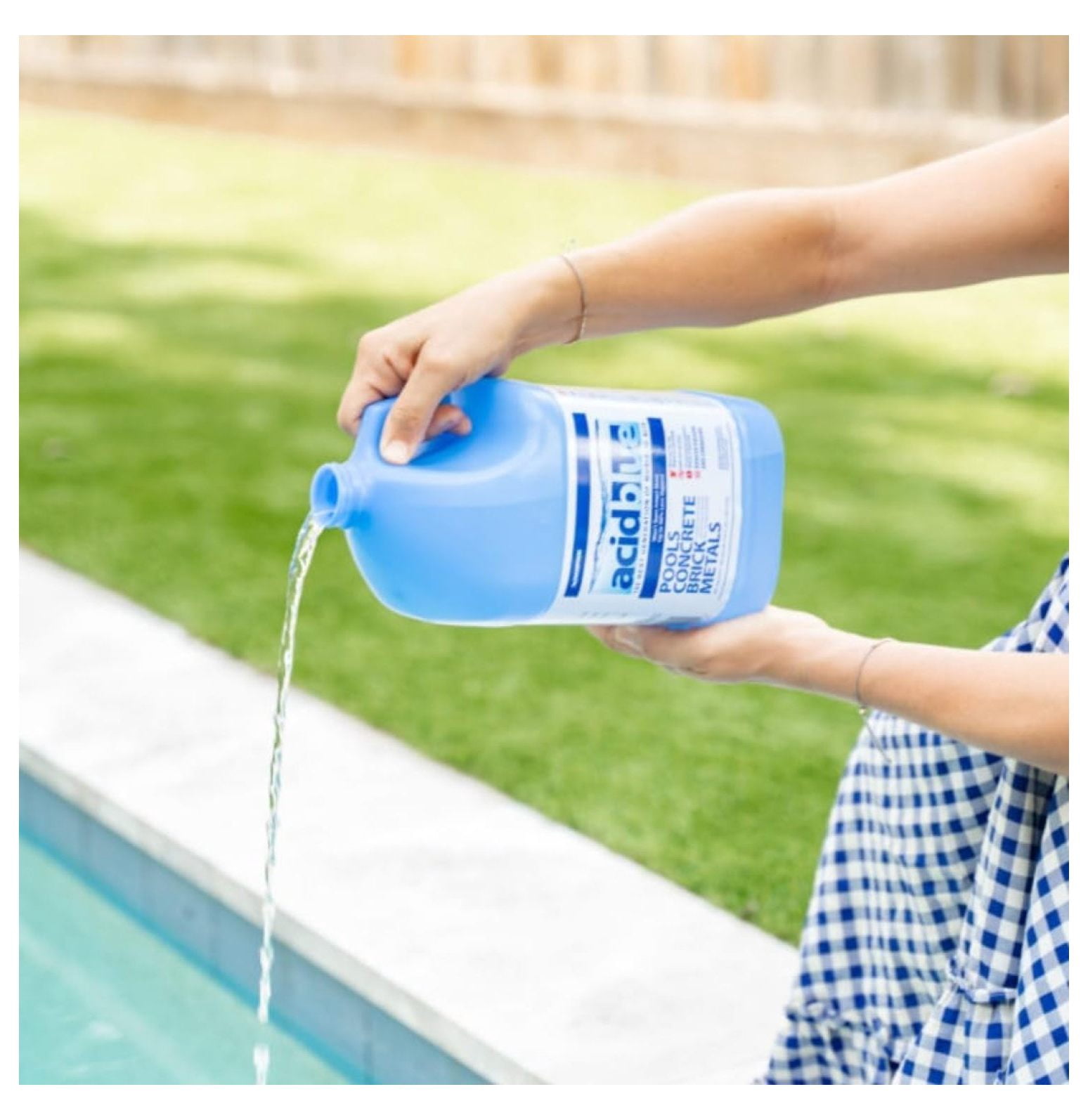 WALJBLWAL Acid Blue Low Fume Muriatic Acid for Swimming Pools and Spas (Blue, 256 fl oz) 6ejnj