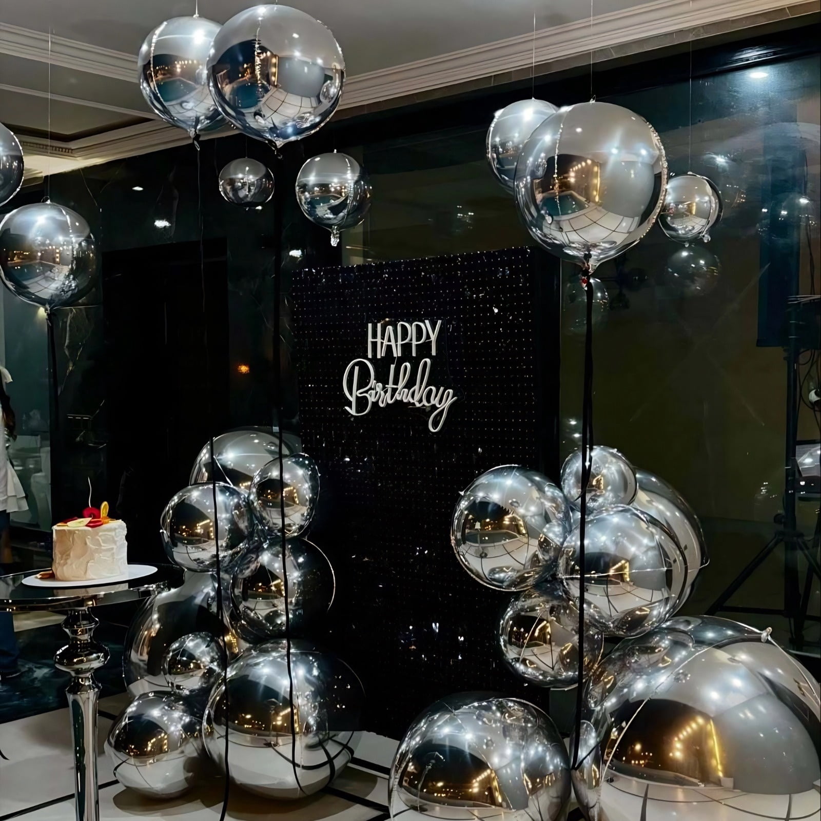 ChanraingYee 4D Round Mirror Foil Balloons, Metallic Silver Mylar Party Decorations (39-Piece Set, 15 in to 32 in) 12zvi