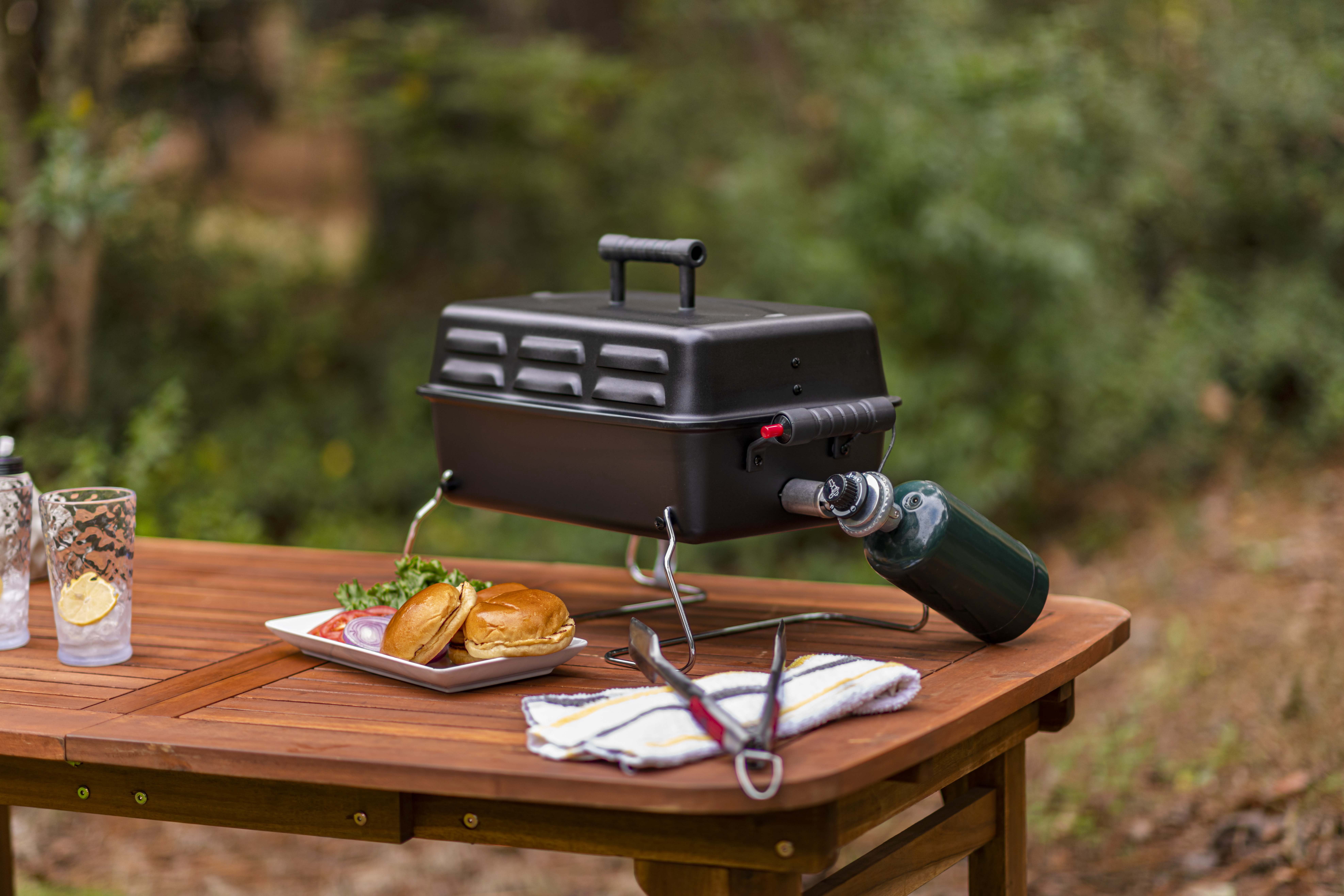 Charbroil 1-Burner Deluxe Portable Propane Gas Table Top Grill (Black, 190 sq in) qlety