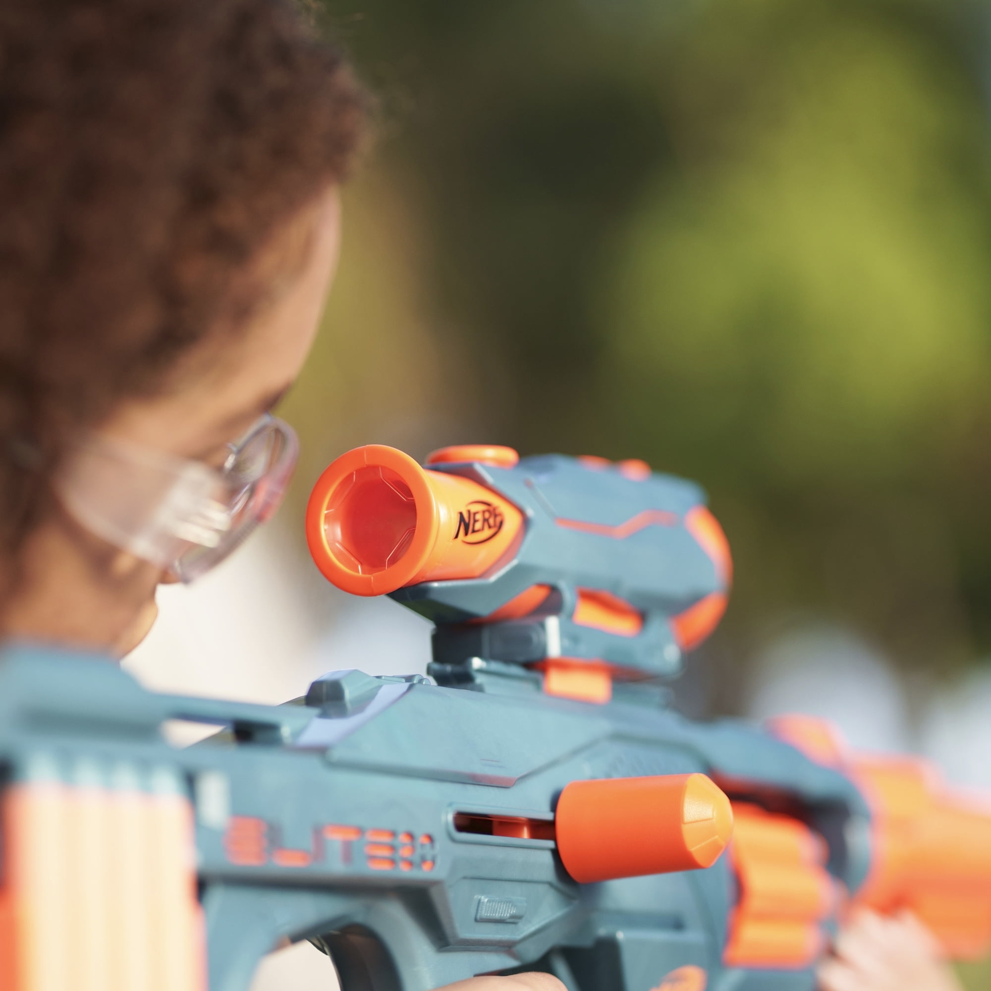 Nerf Elite 2.0 Eaglepoint RD-8 Blaster with Detachable Scope and Barrel (16 Darts) 785fg