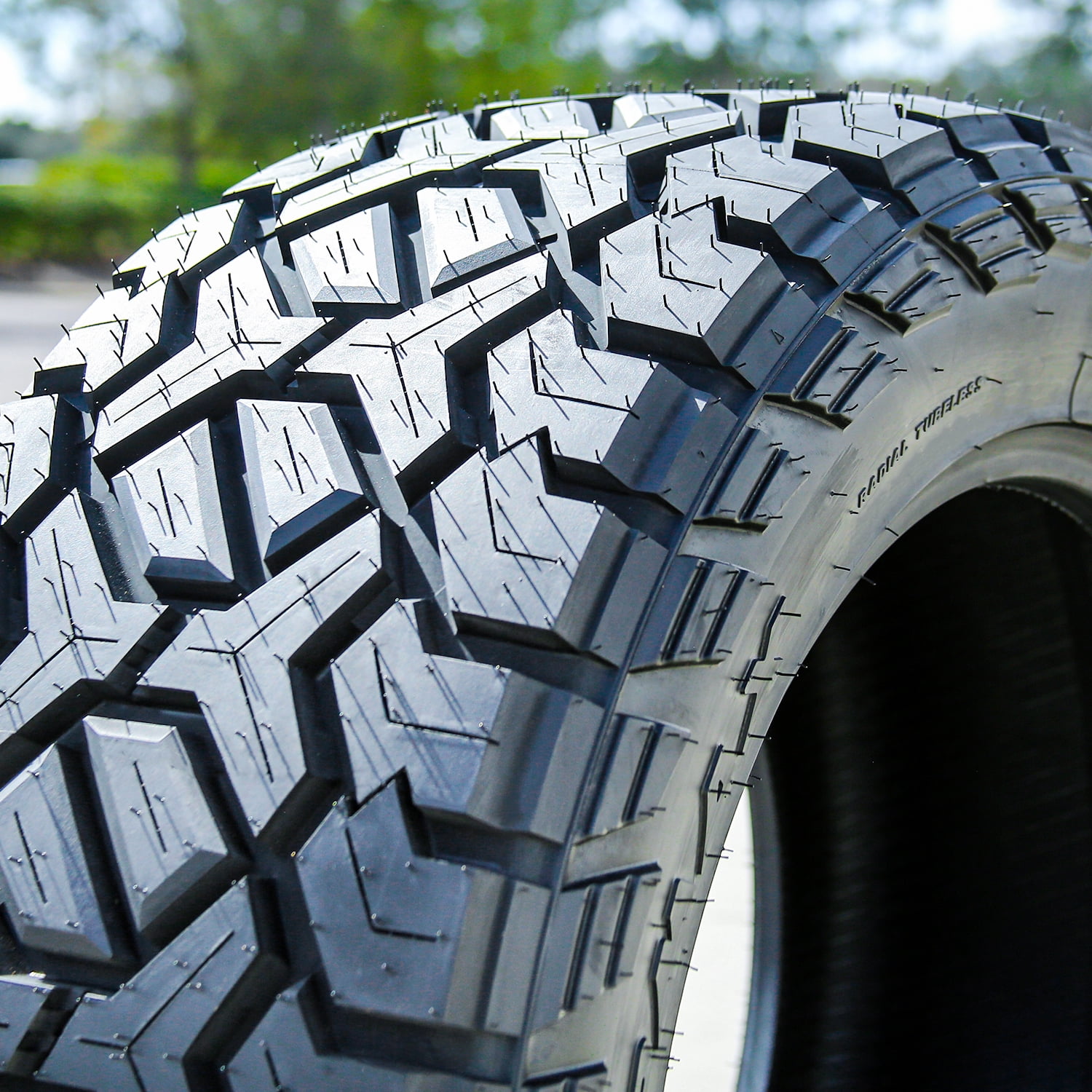 Gripmax MaxGrip R/T Rugged Terrain Light Truck Tire (325/60R20, 10 Ply) 4yu7n