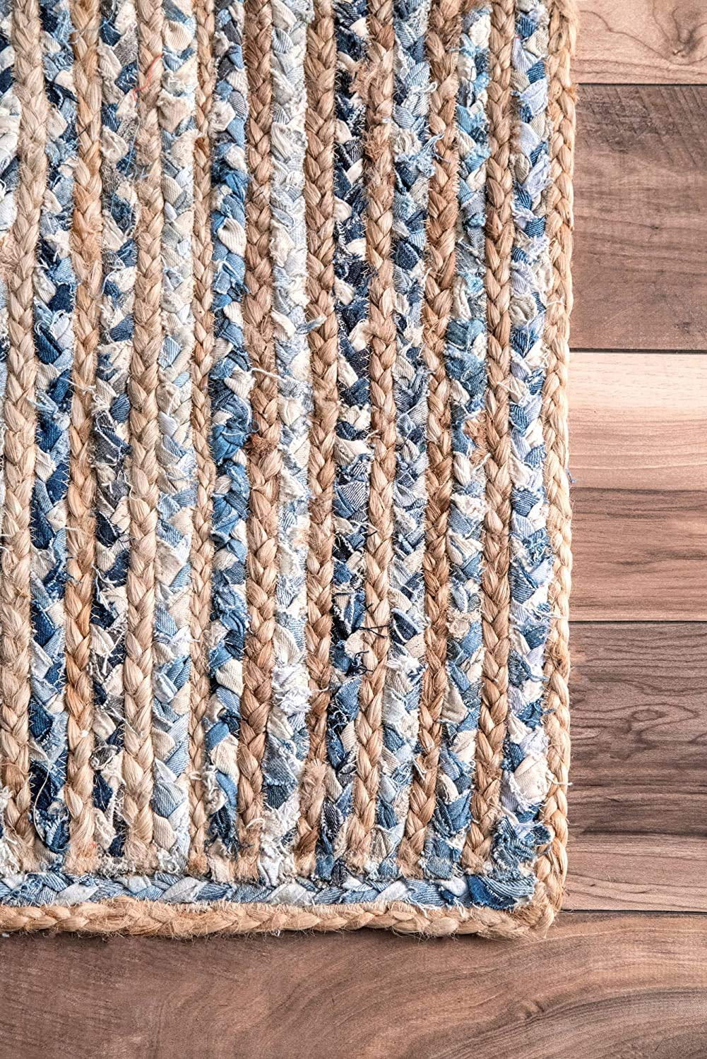 ColorFullHouse Handmade Braided Jute and Denim Cotton Area Rug (Blue, 2.3 ft x 4 ft Oval) 75lzb
