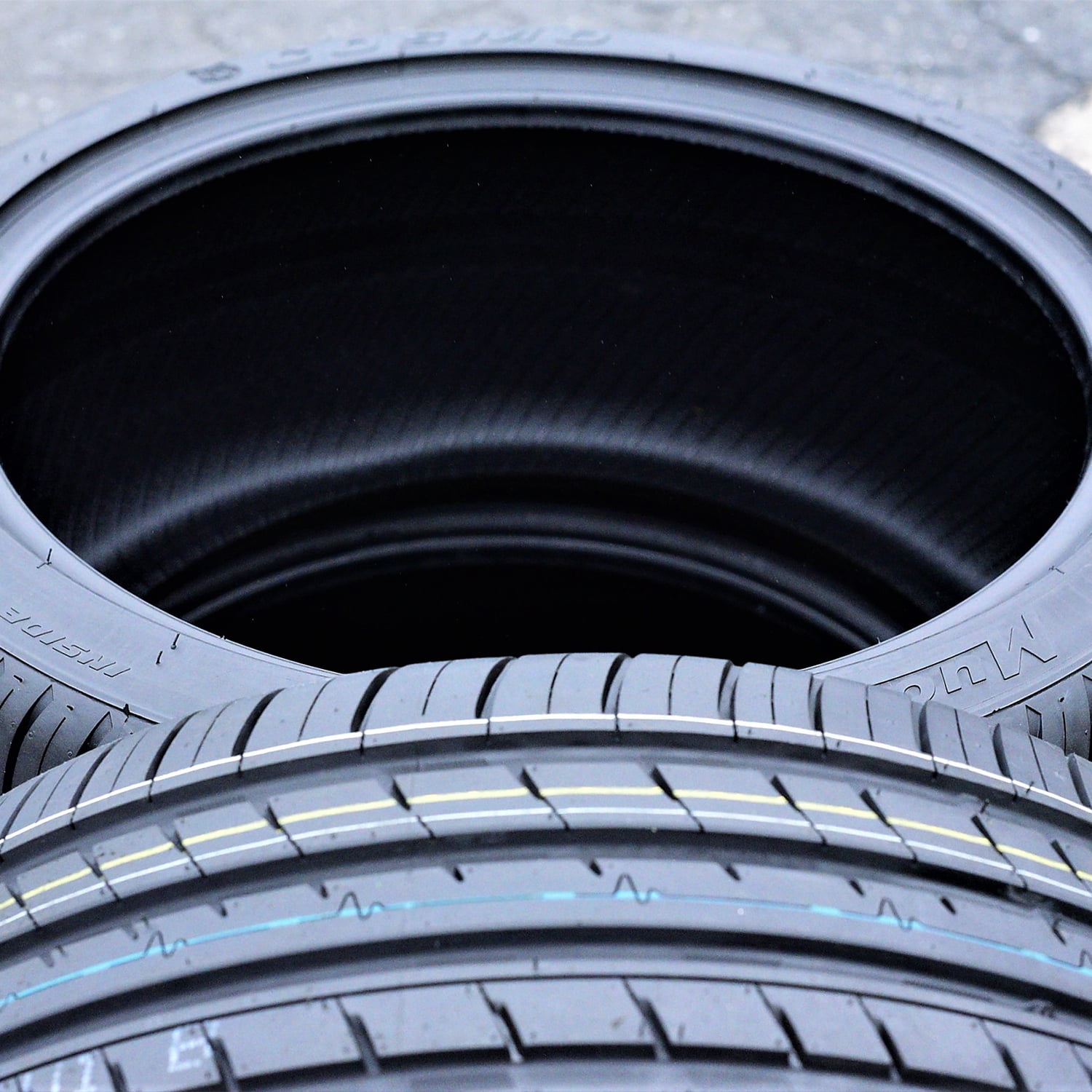 Cosmo MuchoMacho High Performance All-Season Tires (255/35R18, 94Y XL, Set of 2) dl8cg