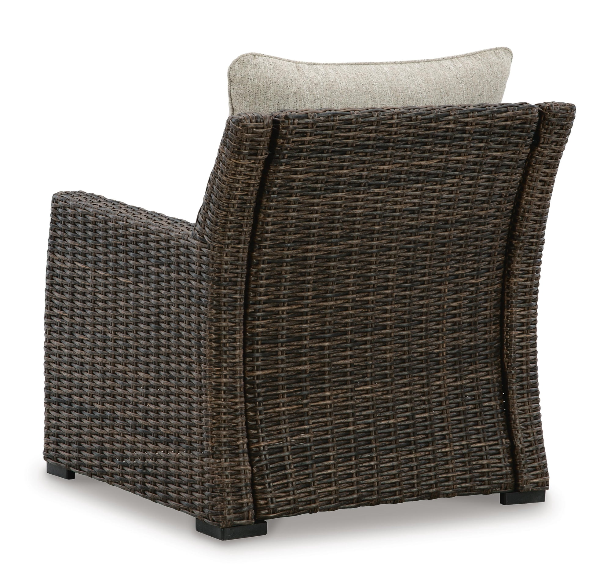 Signature Design by Ashley Brook Ranch Outdoor Lounge Chair with Cushion (Brown, 32 in x 34 in x 35 in) 0yr6b