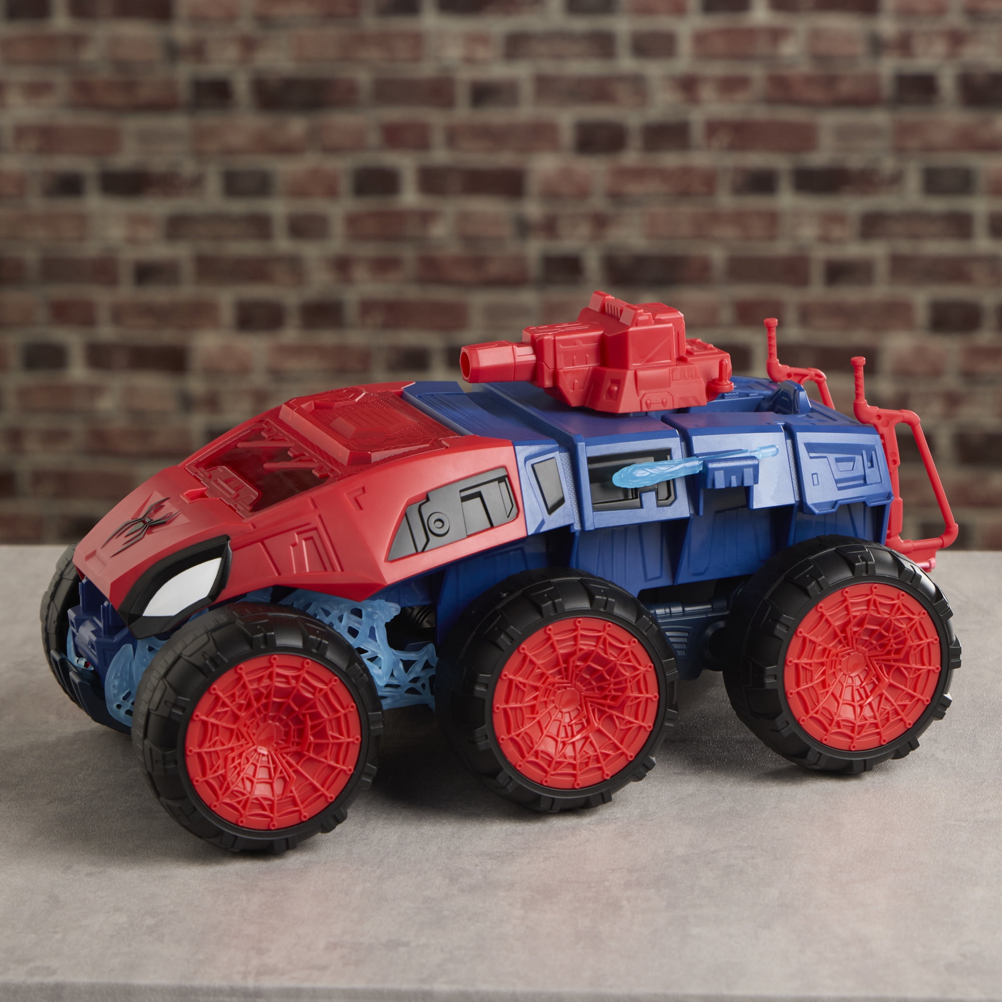 Spider-Man Marvel Brand New Day 2-In-1 Super Chompin Tank Action Figure and Toy Vehicle (4.5 in) e14x0