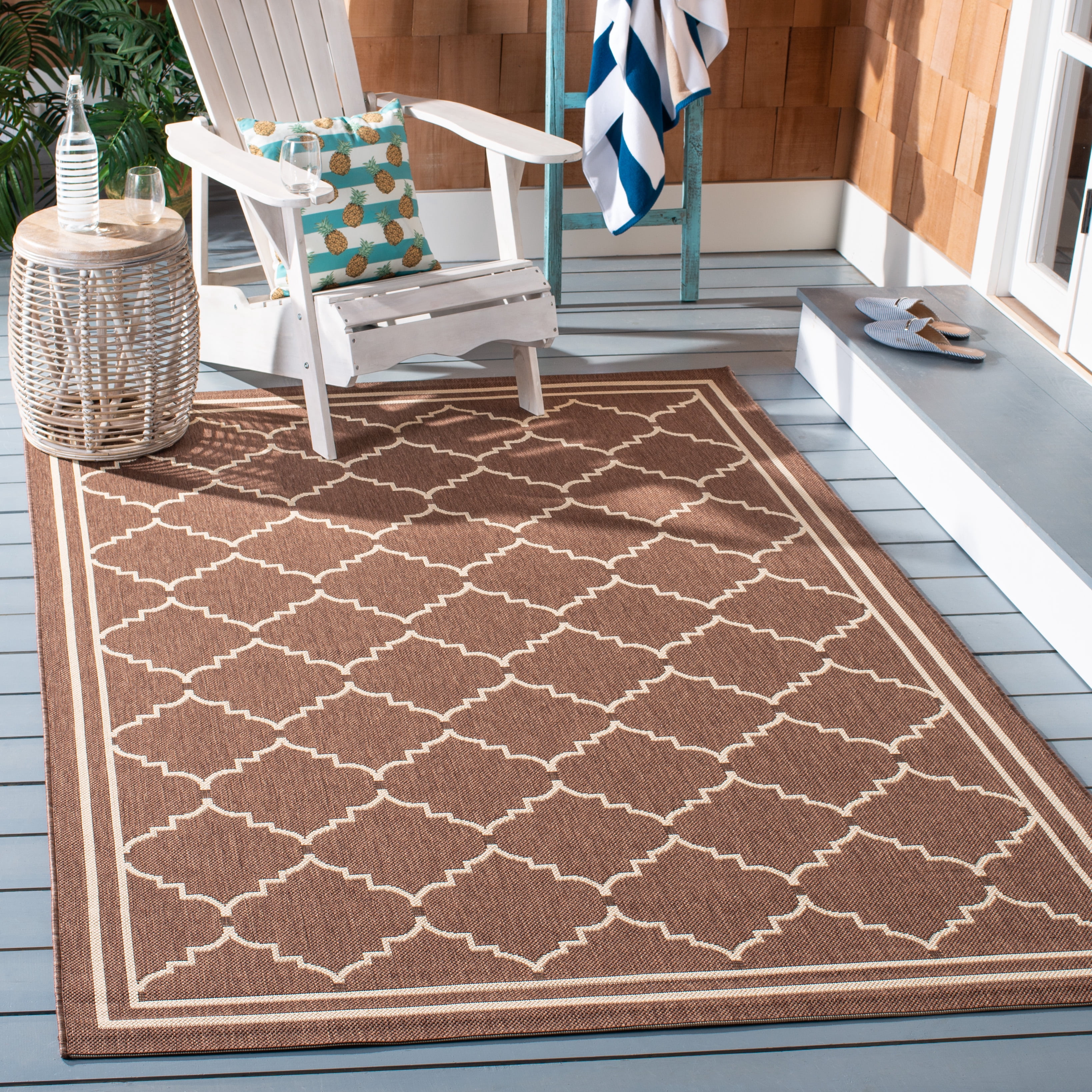 Safavieh Courtyard Amy Geometric Indoor/Outdoor Area Rug (Chocolate/Cream, 5 ft 3 in x 7 ft 7 in) ht6pa