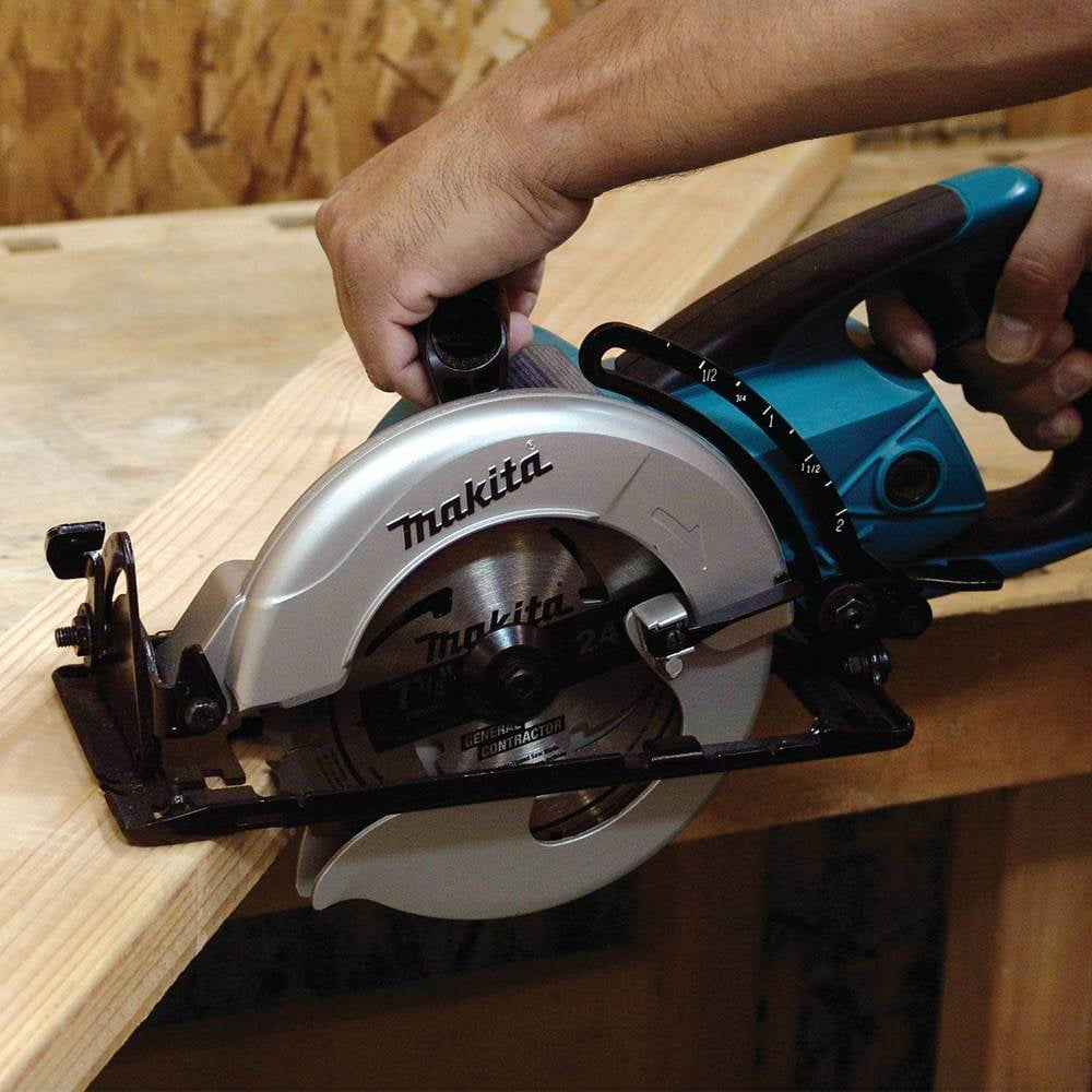 Makita 5477NB 15 Amp Hypoid Circular Saw with 7-1/4 in Framing Blade (14.3 lb) vdkya