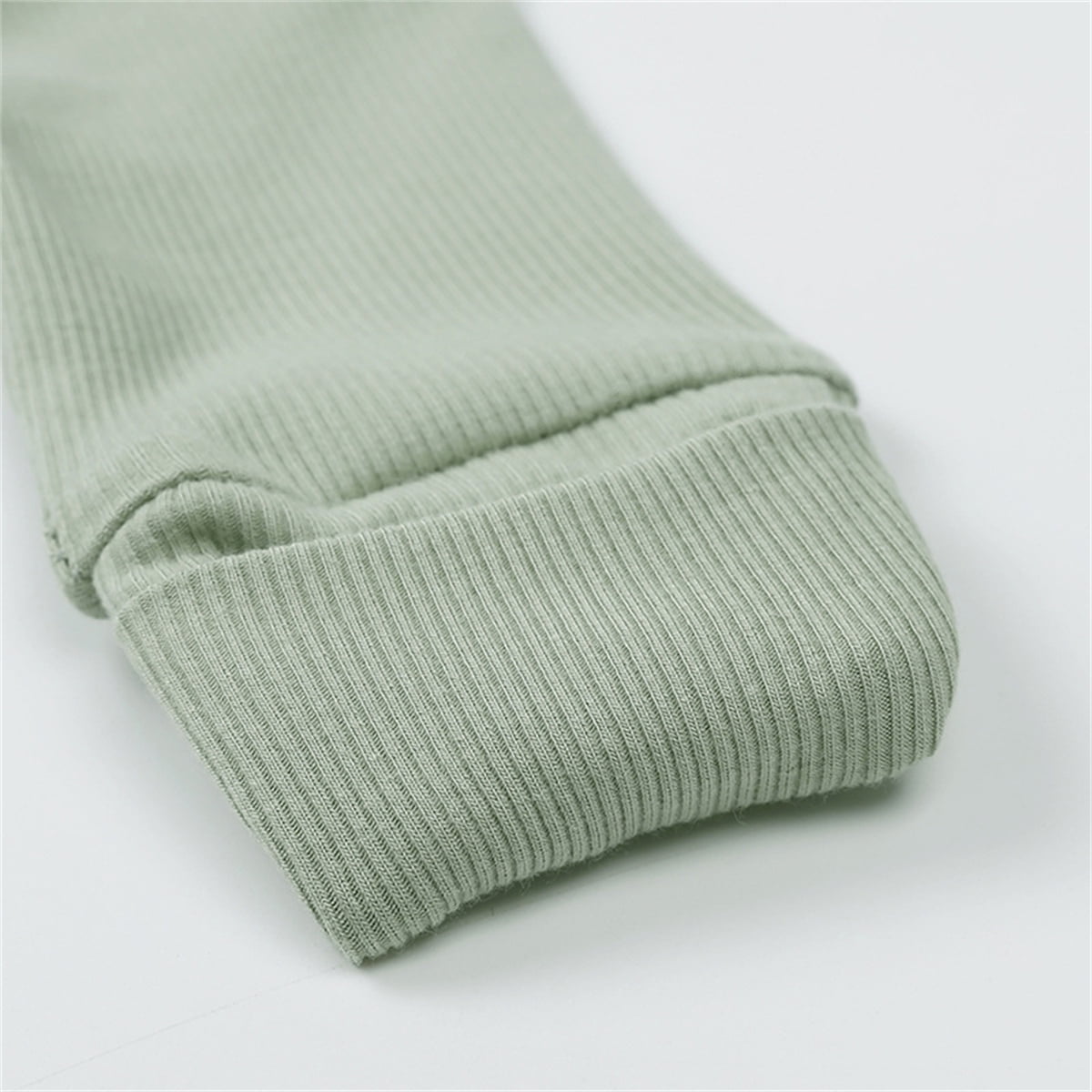 ATAIKU Newborn Baby Bamboo Pajamas Long Sleeve Zipper Sleepwear (Green, 0-24 Months) j5tiu