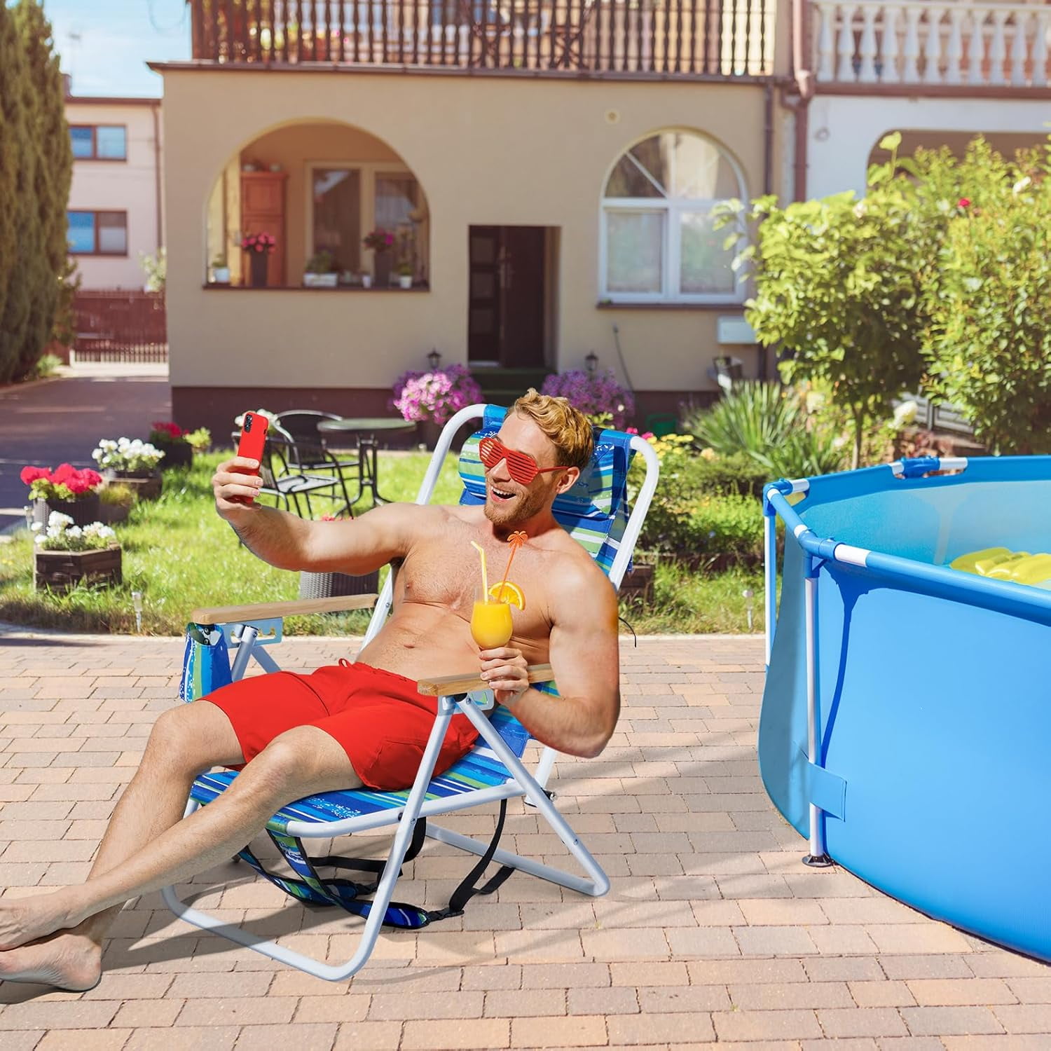 LiteHaven Folding Beach Chair with Adjustable Headrest and 4-Position Tilt (Blue, 24 in x 22 in x 32 in) ohw1p