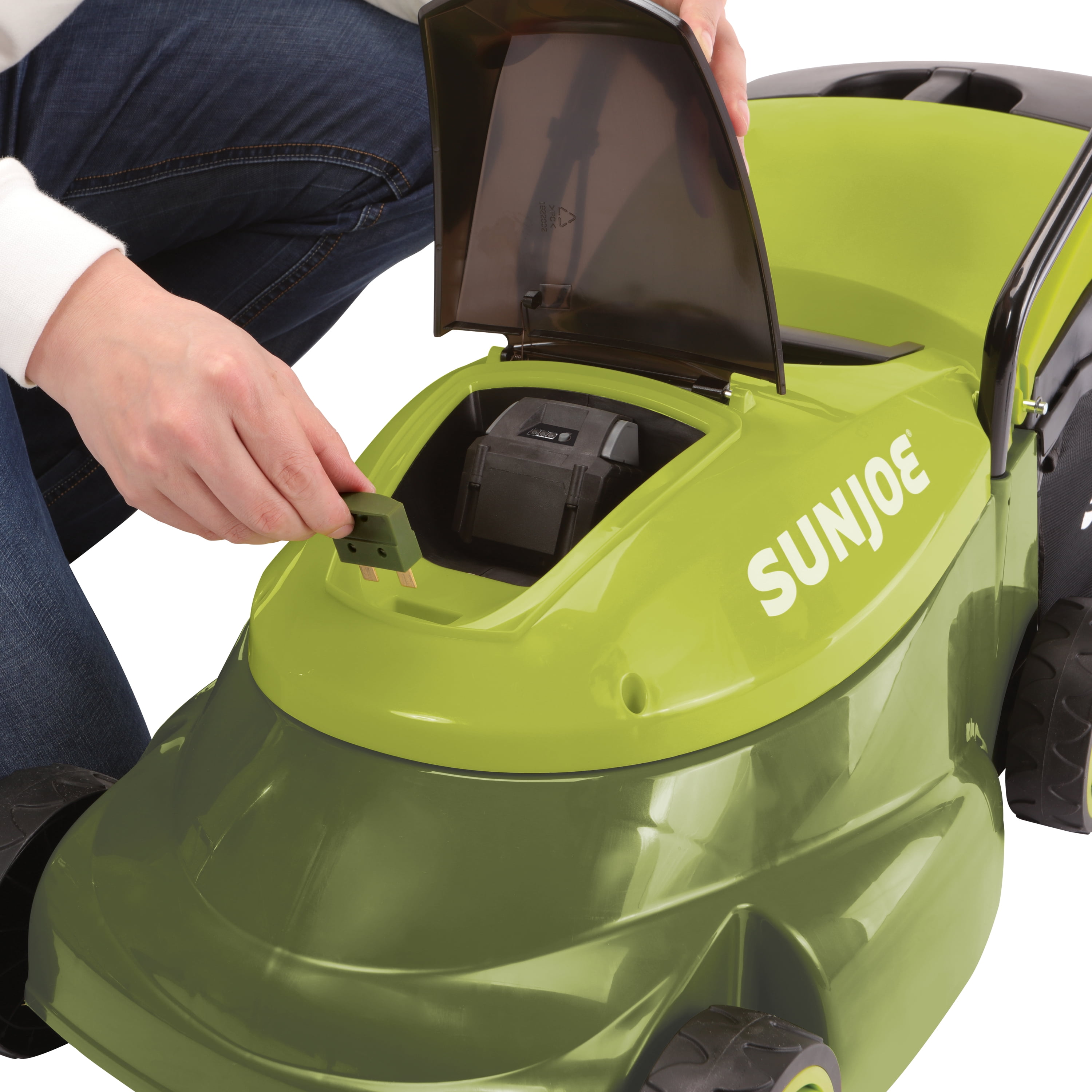 Sun Joe 24V Cordless 14-inch Brushless Push Lawn Mower (Green, 23.1 lb) d7rof