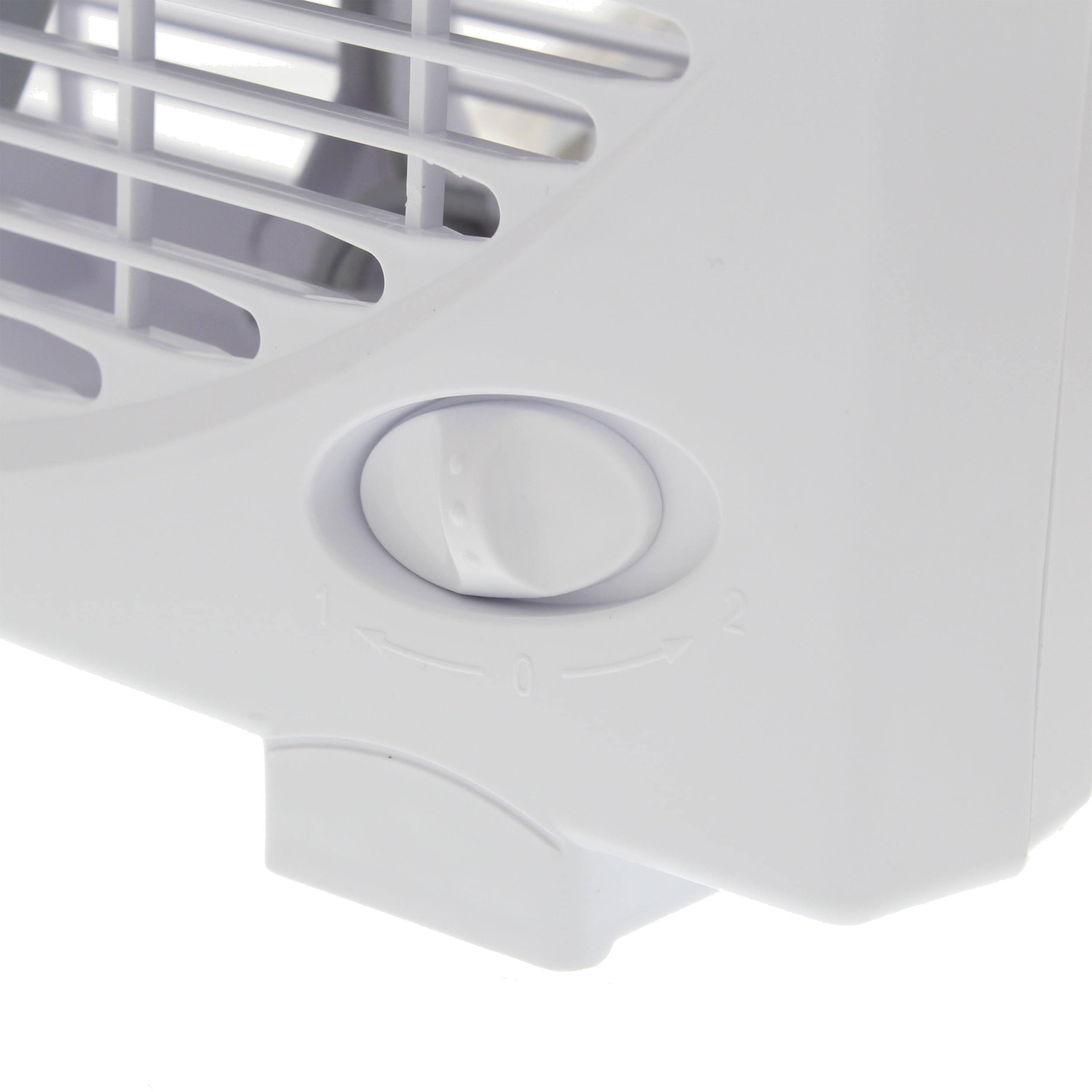 Comfort Zone 9 in Portable Box Fan, Quiet Personal Cooling (White, 9 in) ga9cr
