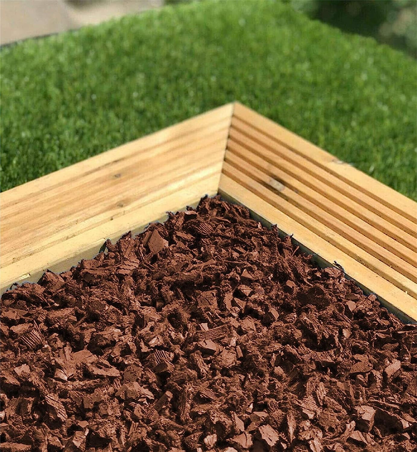 NuPlay Rubber Mulch for Playgrounds and Landscaping (Redwood, 40 lb) ucvgz