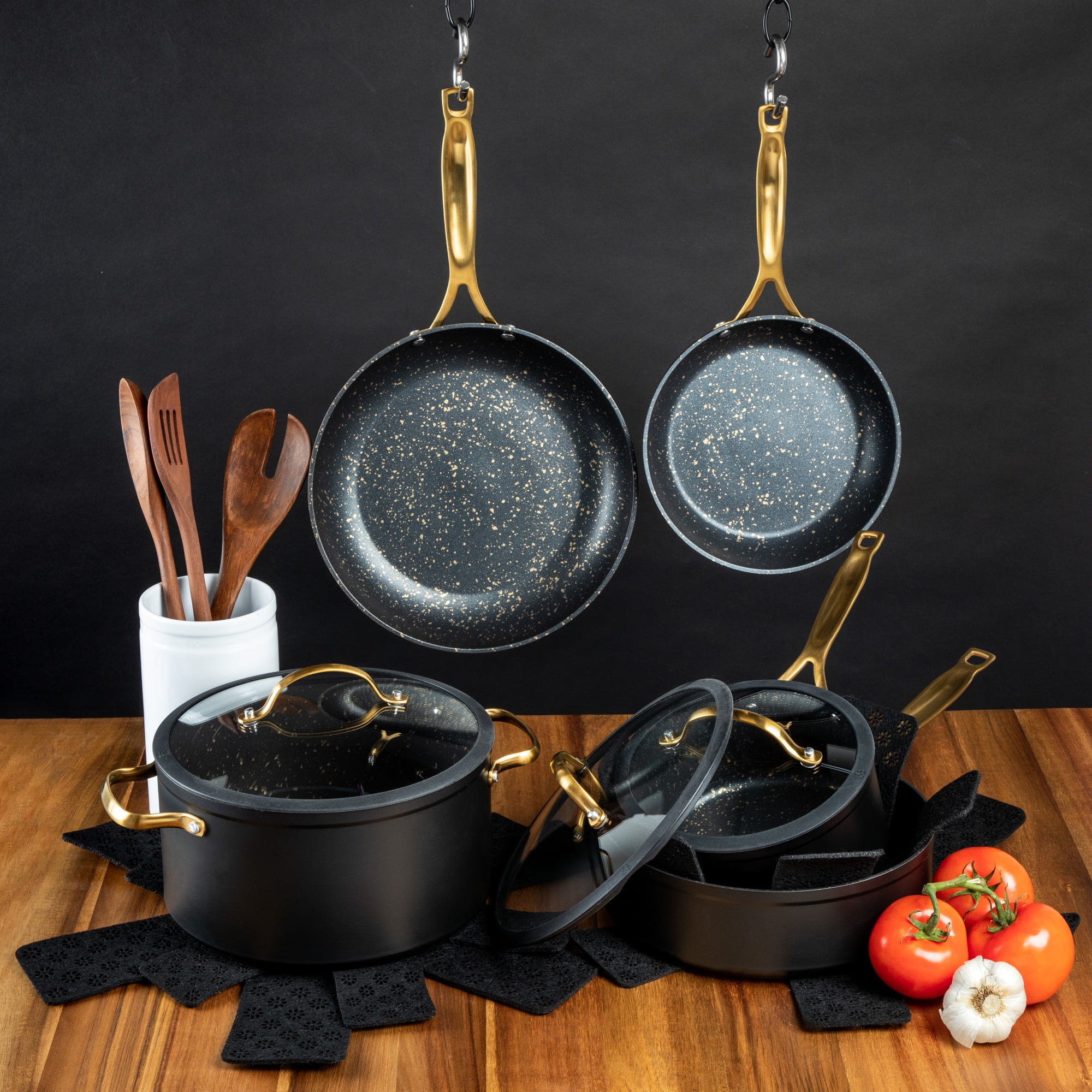 Thyme & Table 12-Piece Ceramic Non-Stick Cookware Set Signature Collection (Gold, 12-Piece) 71mpa