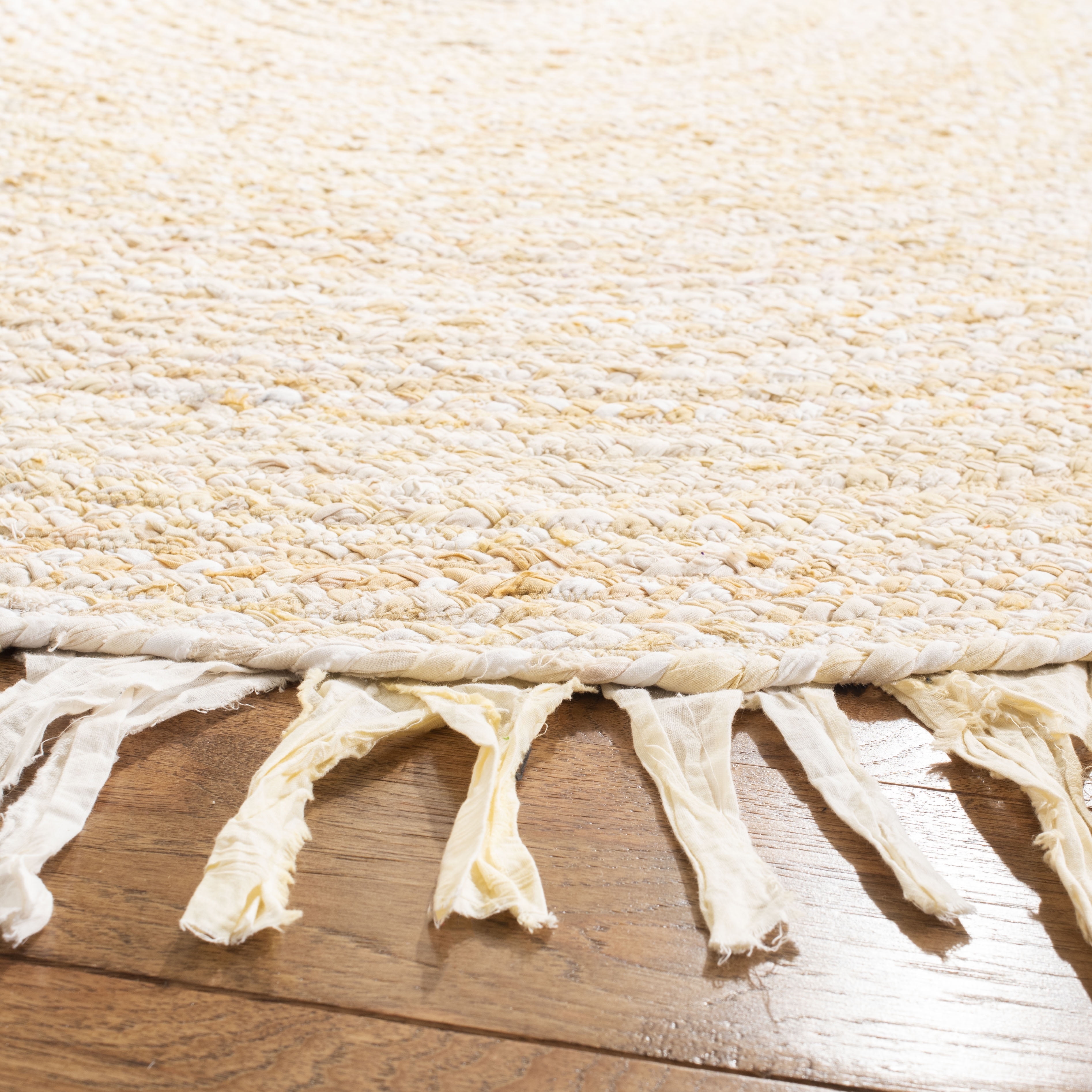 Safavieh Braided Paisley Transitional Cotton Reversible Area Rug (Beige, 5 ft x 5 ft Round) j948b