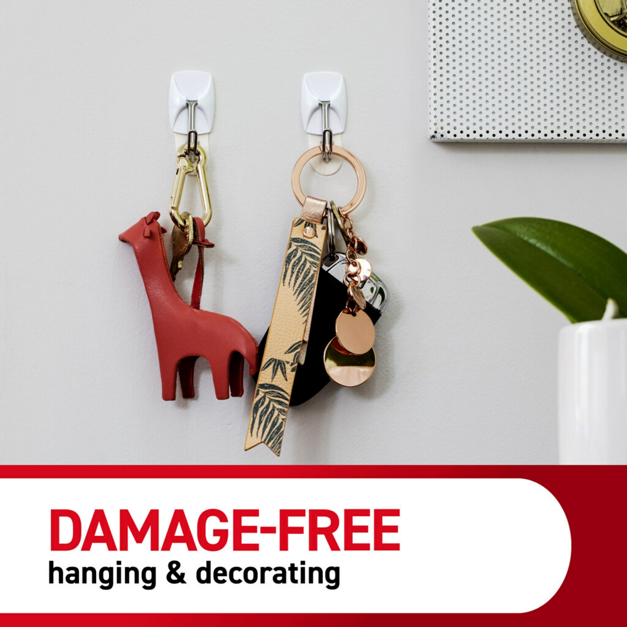 Command Small Wire Toggle Hooks (White, 28 Hooks, 32 Strips) 65ao3