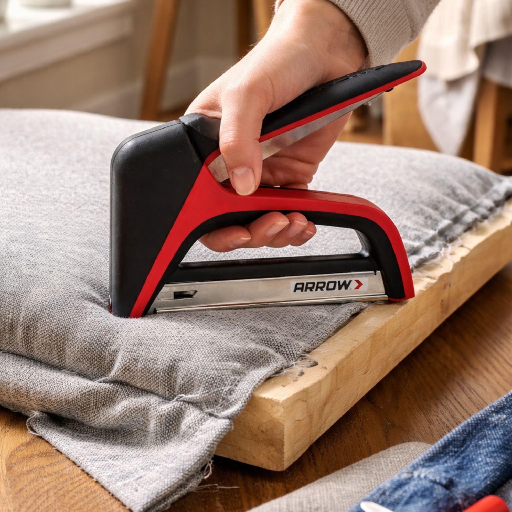 Arrow T50X TacMate Heavy Duty Staple Gun (Manual, 0.5 in) qo38i