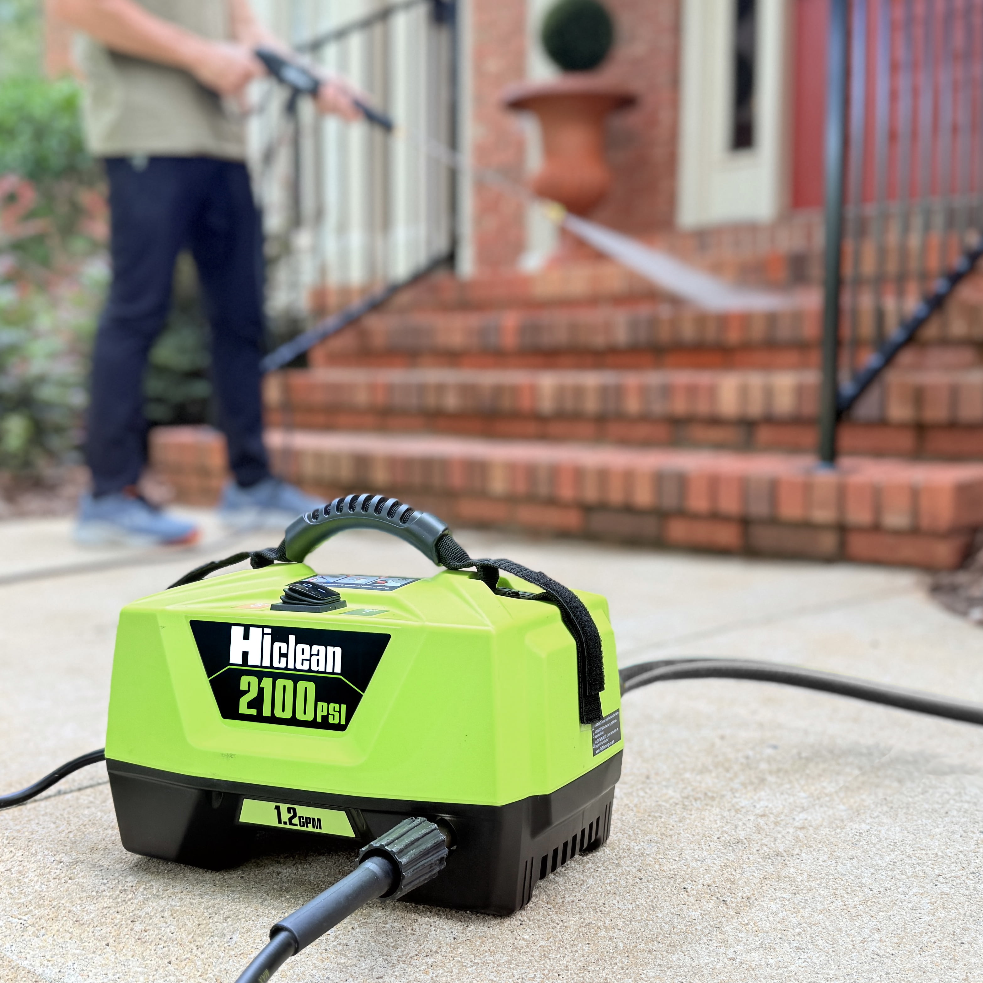 Hiclean Electric Pressure Washer, 2100 PSI Compact Power Washer for Car Detailing and Outdoor Cleaning (25 ft Hose) 27wpc