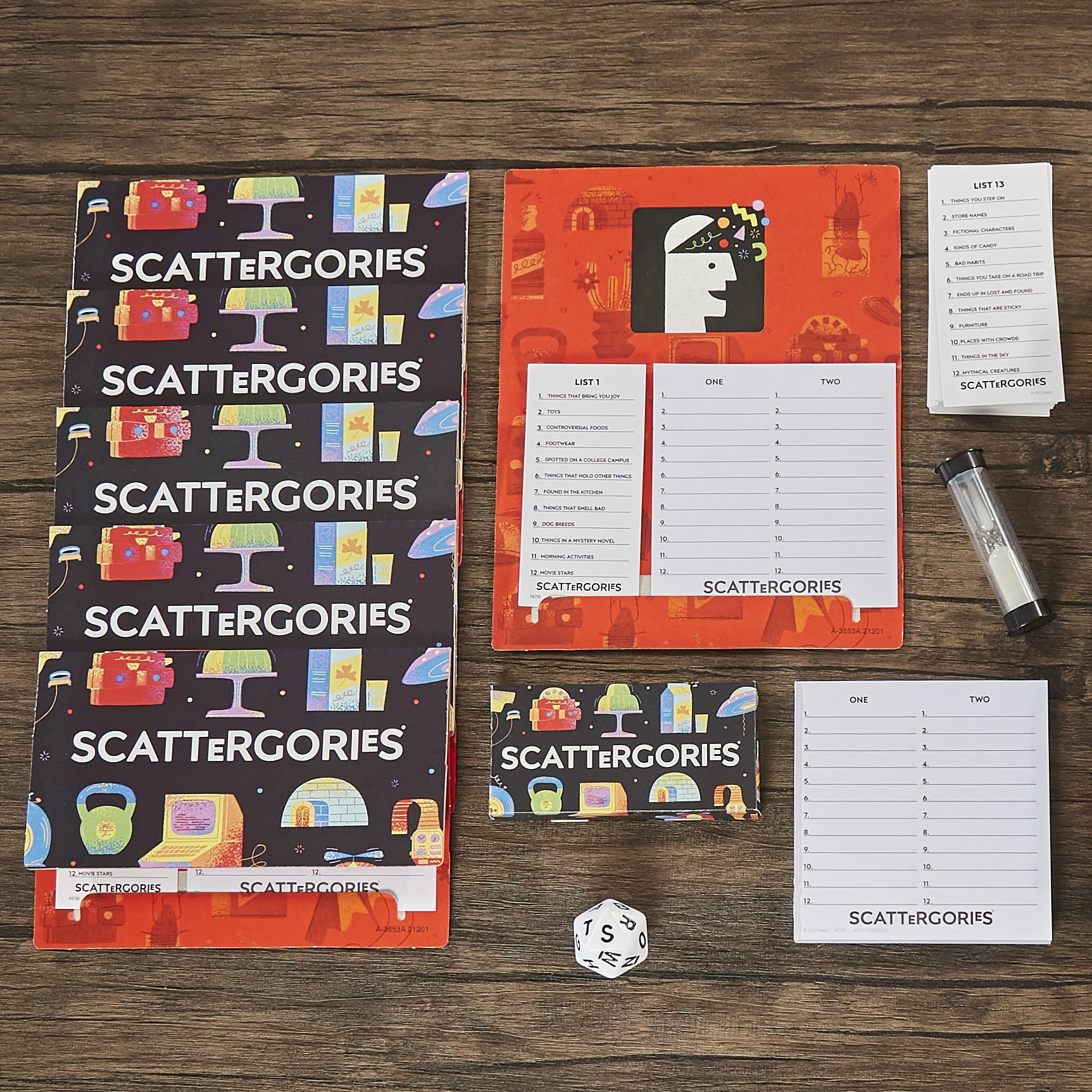 Scattergories Classic Party Game for Groups and Families (1 Game Set) rmgbh