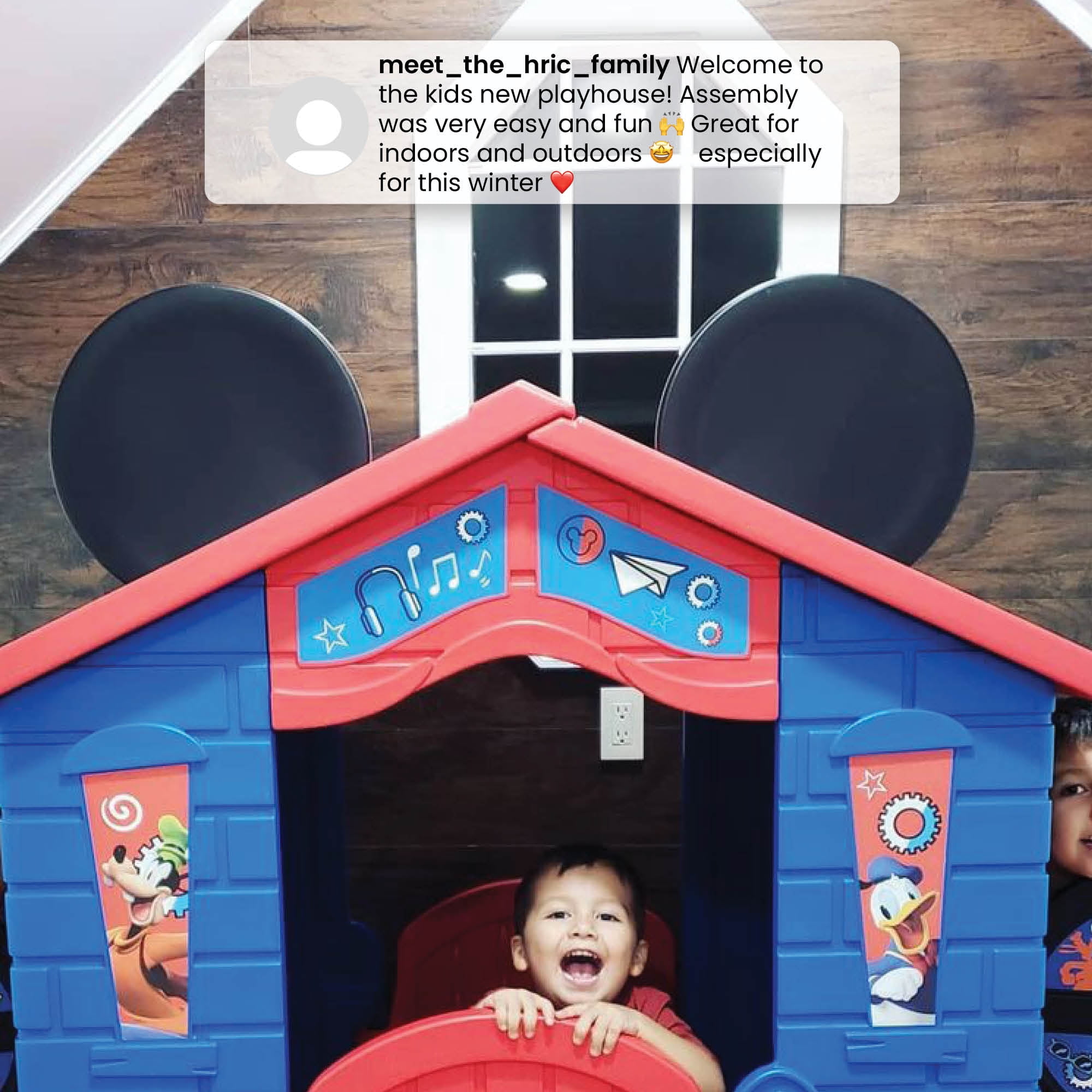 Delta Children Disney Mickey Mouse Plastic Playhouse for Indoor and Outdoor Play (52.9 in x 35 in x 54 in) dif7d