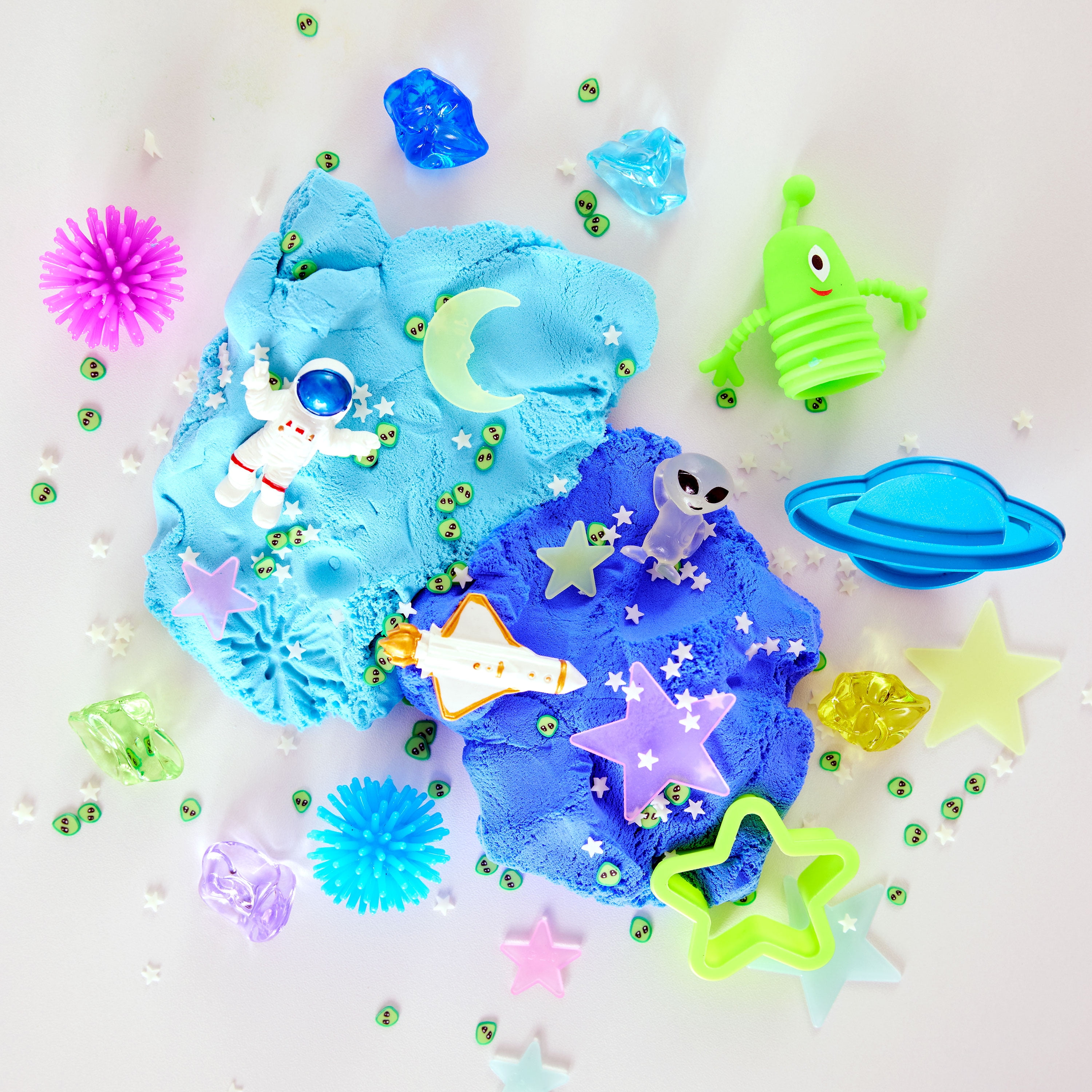 Creativity for Kids Outer Space Sensory Activity Set (Glowing Tactile Craft Kit, 1 Pack) 43swf