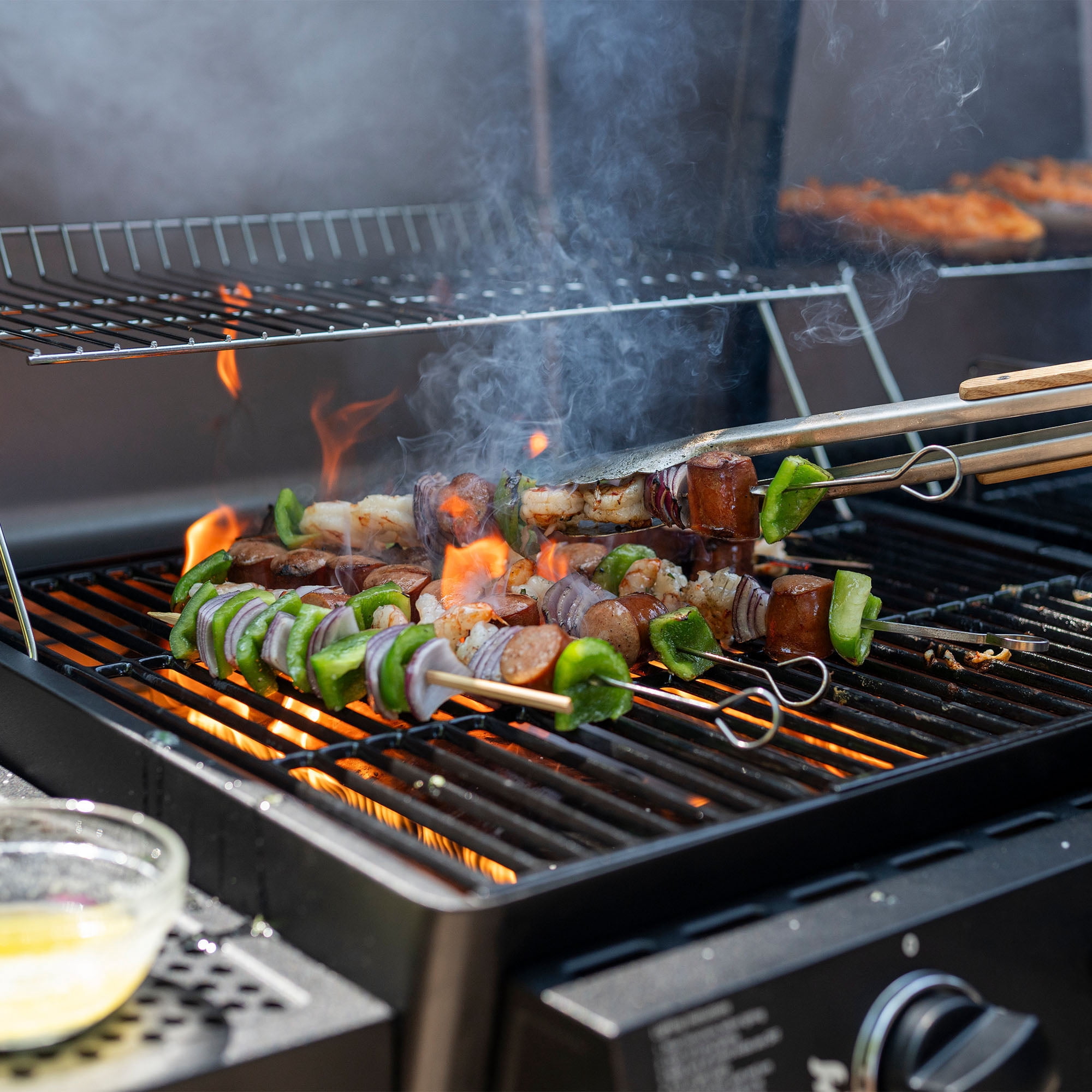 Char-Griller Flex Fuel Plus Gas and Charcoal Grill, Griddle and Smoker (Black, 1260 sq in) 2h6kx