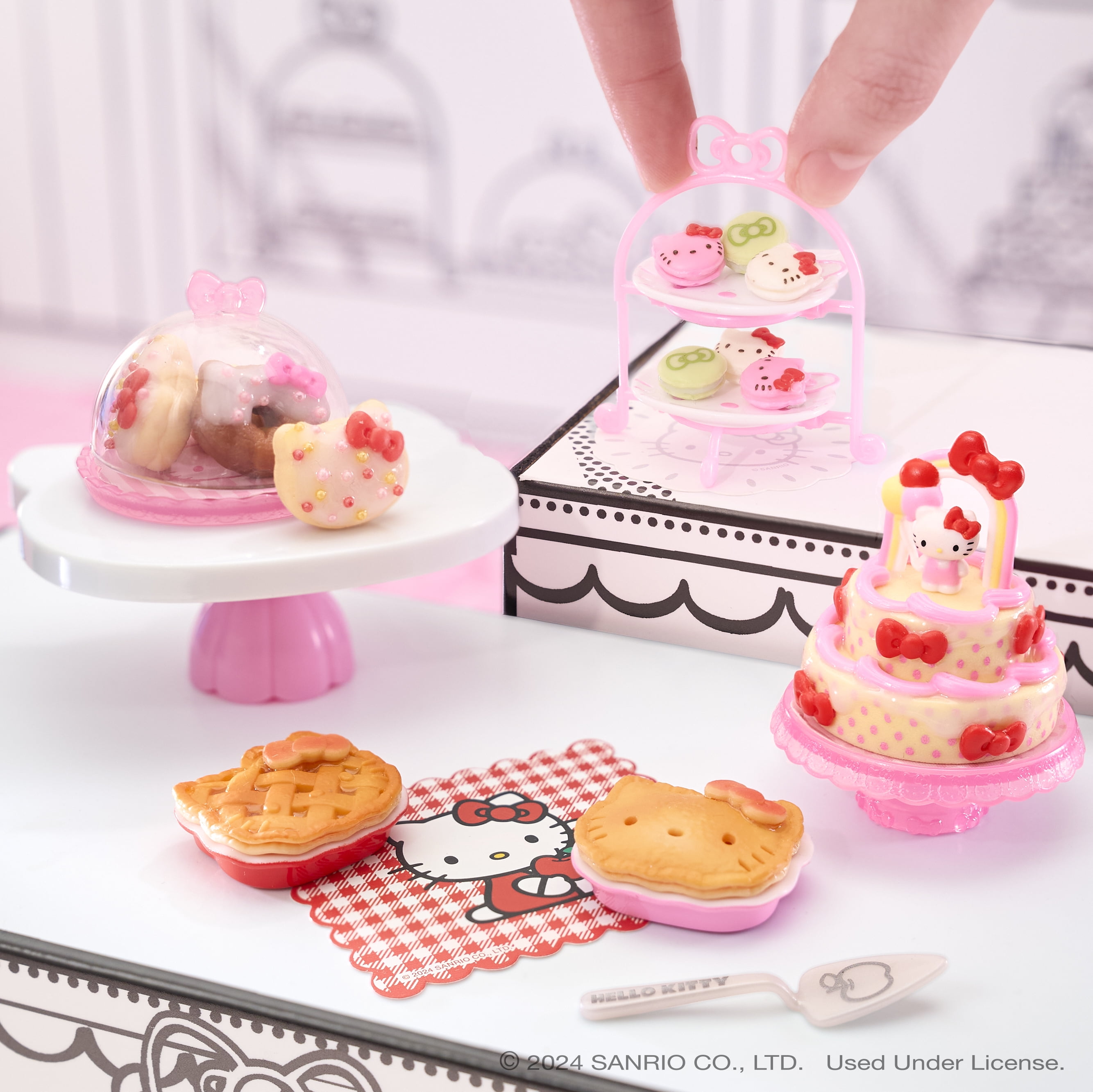 MGA's Miniverse Make It Mini Food Hello Kitty Collectible DIY Craft Set (Sanrio, 1 Pack) dnvaw