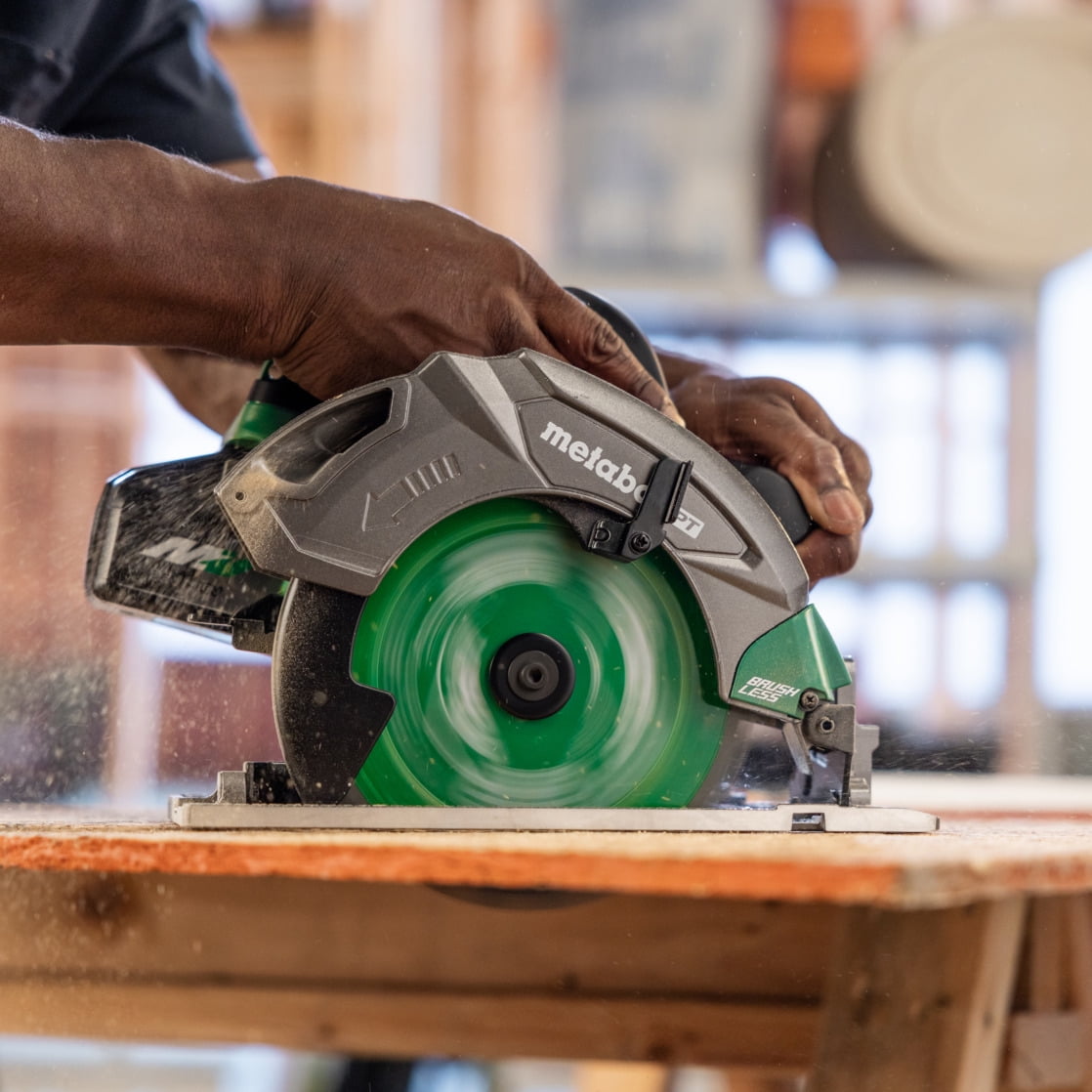 Metabo HPT 18V Cordless Circular Saw, Brushless Motor, 7-1/4-In Blade, Tool Only (C1807DAQ4) xqlzh