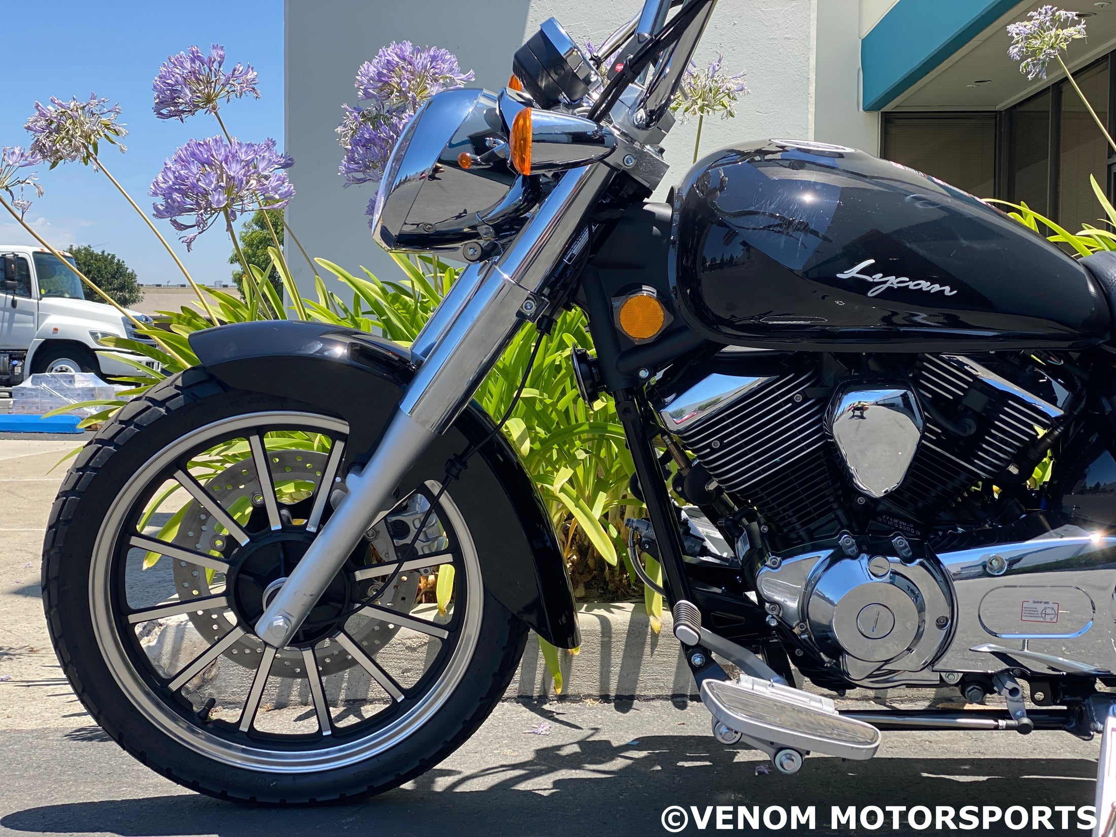 Venom Motorsports Lifan Lycan 250cc V-Twin Chopper Motorcycle (Black, 250cc) 36yce