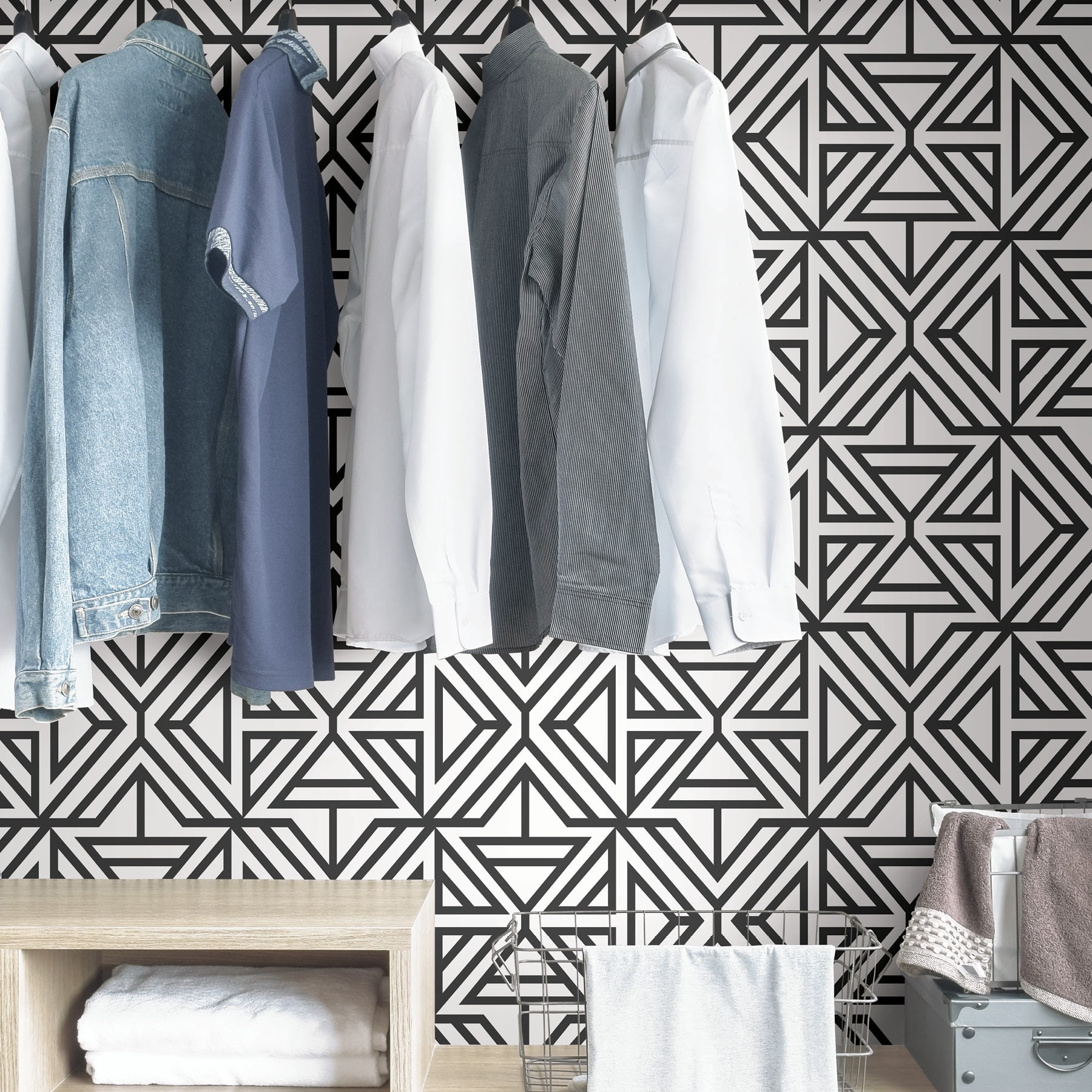 NuWallpaper Linear Geometric Peel and Stick Wallpaper (Black, 216-in x 20.5-in) l739e
