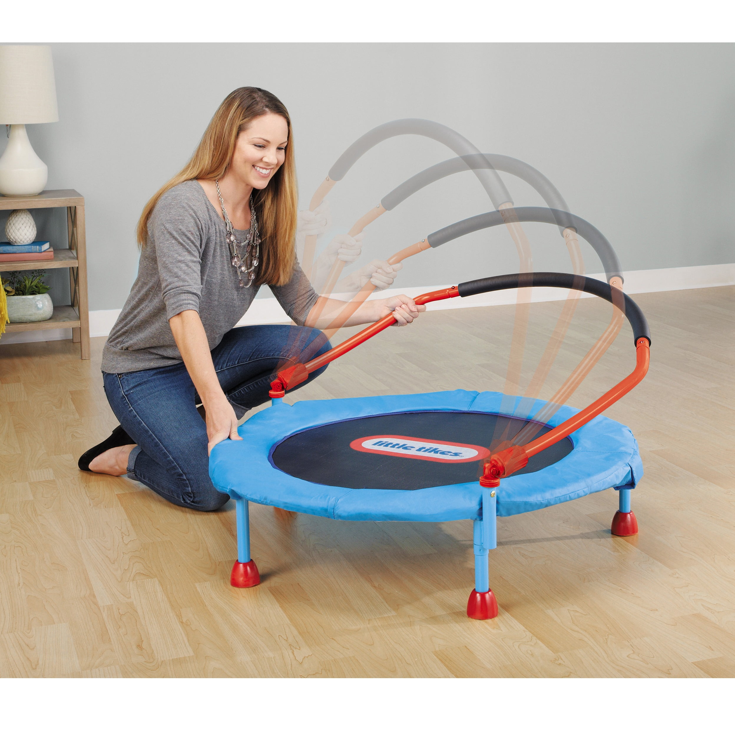 Little Tikes Easy Store 3-Foot Trampoline with Safety Hand Rail (Blue, 36 in) 9bvtj