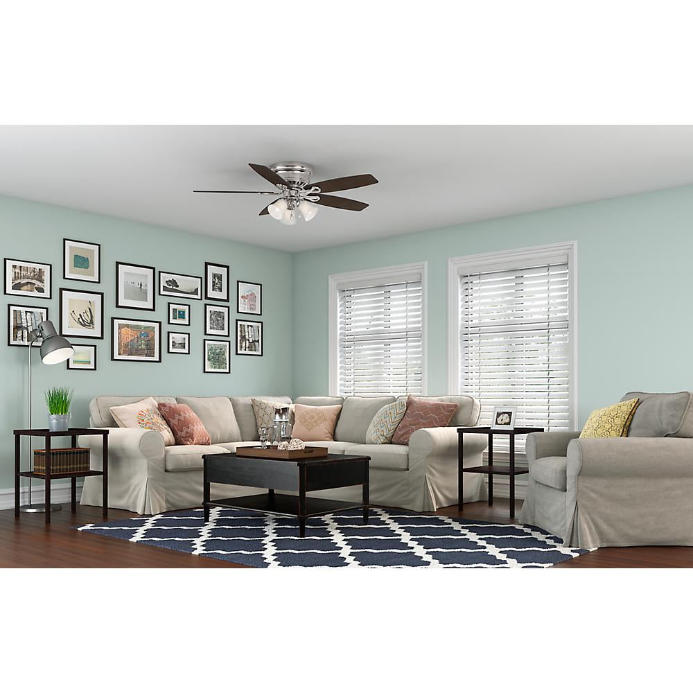 Hunter Oakhurst 52 in. LED Indoor Low Profile Ceiling Fan (Brushed Nickel, 52 in.) 84l88