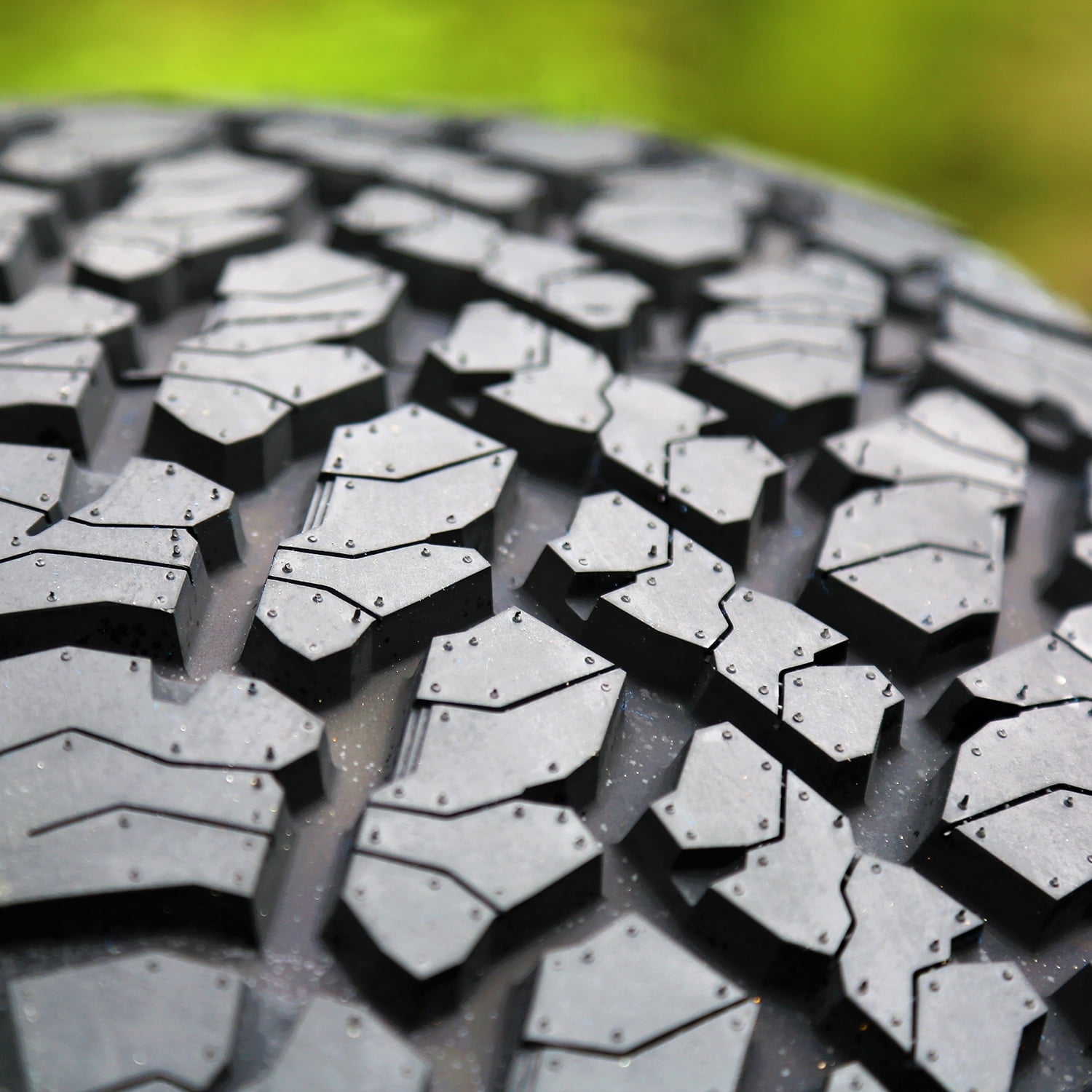 Lancaster LS-37 A/T All-Terrain Light Truck and SUV Tire (285/60R20, 10-Ply) otlm8
