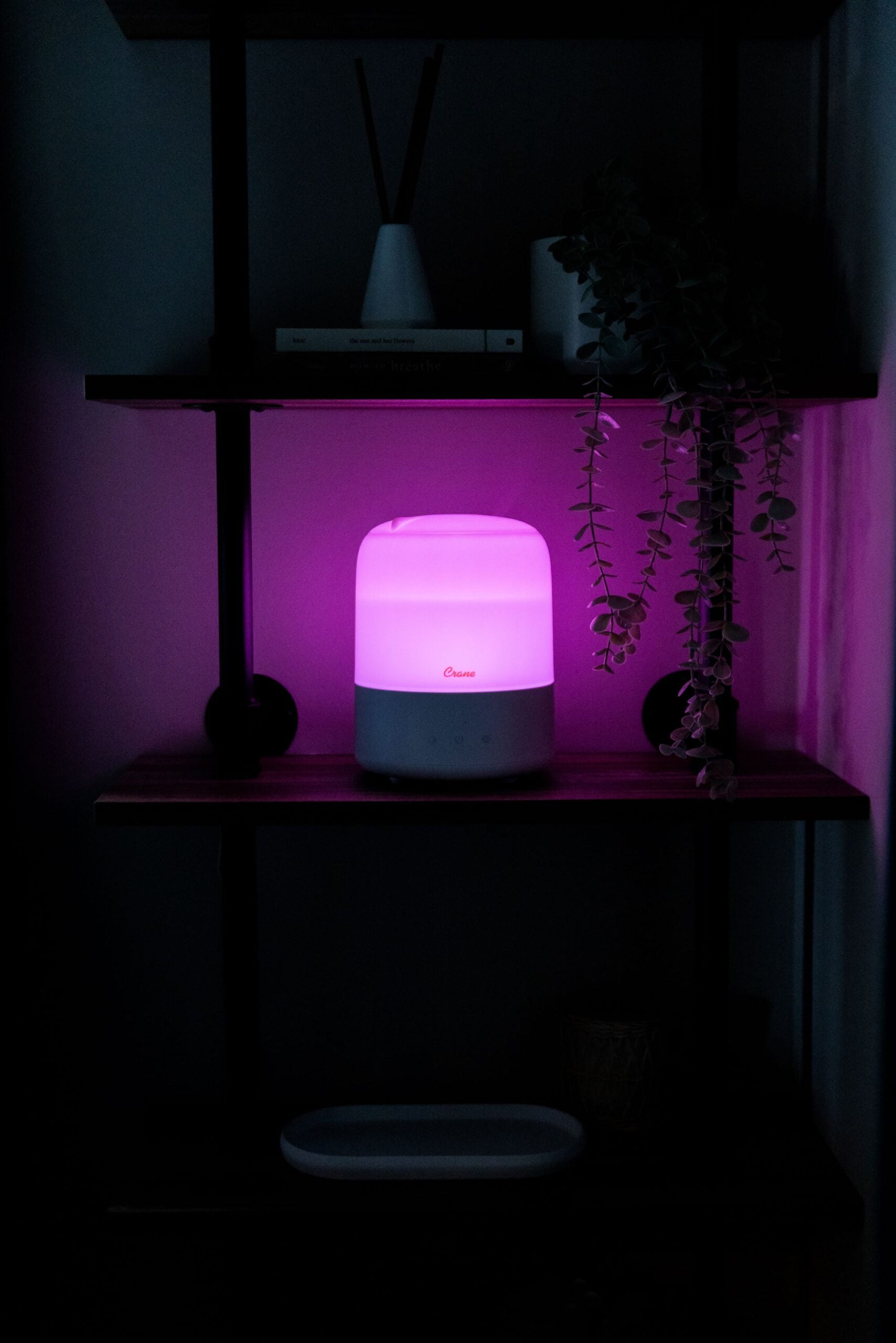 Crane USA 3-in-1 Cool Mist Humidifier, Portable Aroma Diffuser with Night Light (White, 0.5 Gallon) vzjkj