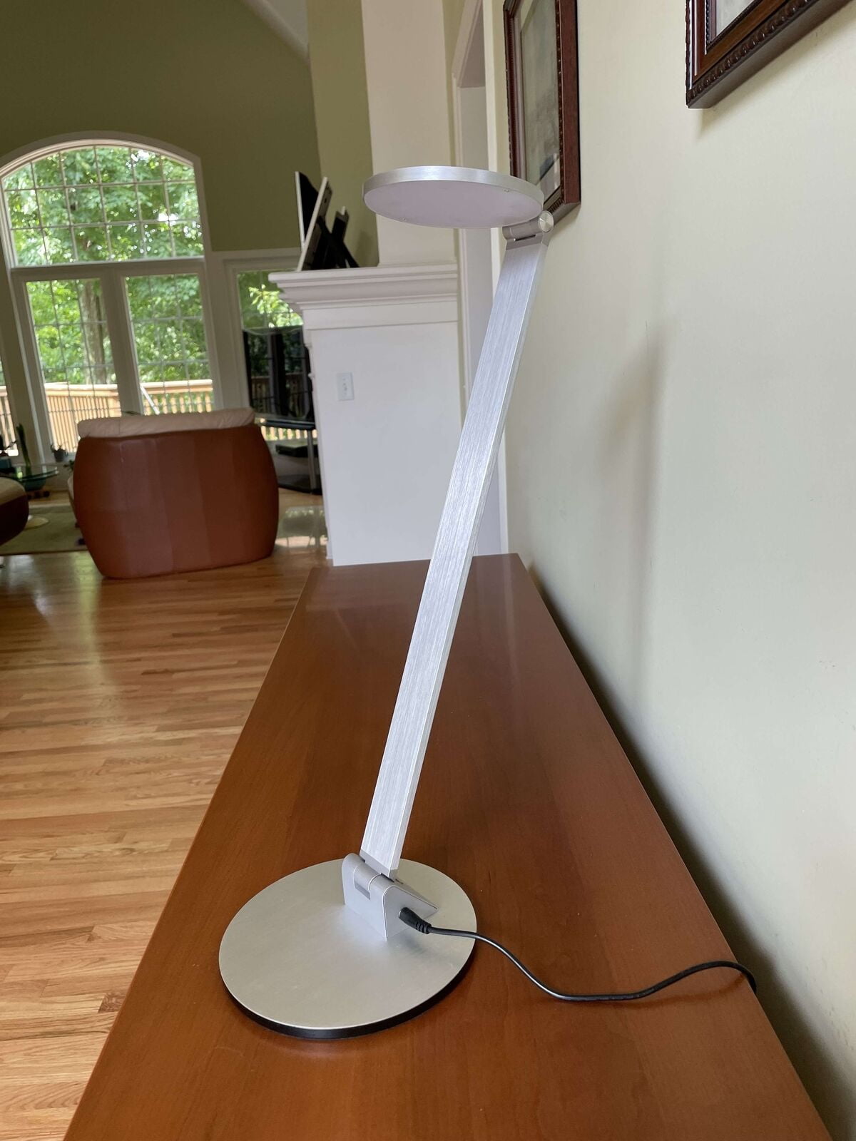 Tensor Slim Line O LED Desk Lamp, Foldable Task Light with 18 in Hinged Arm (Silver, 12W) u22k8