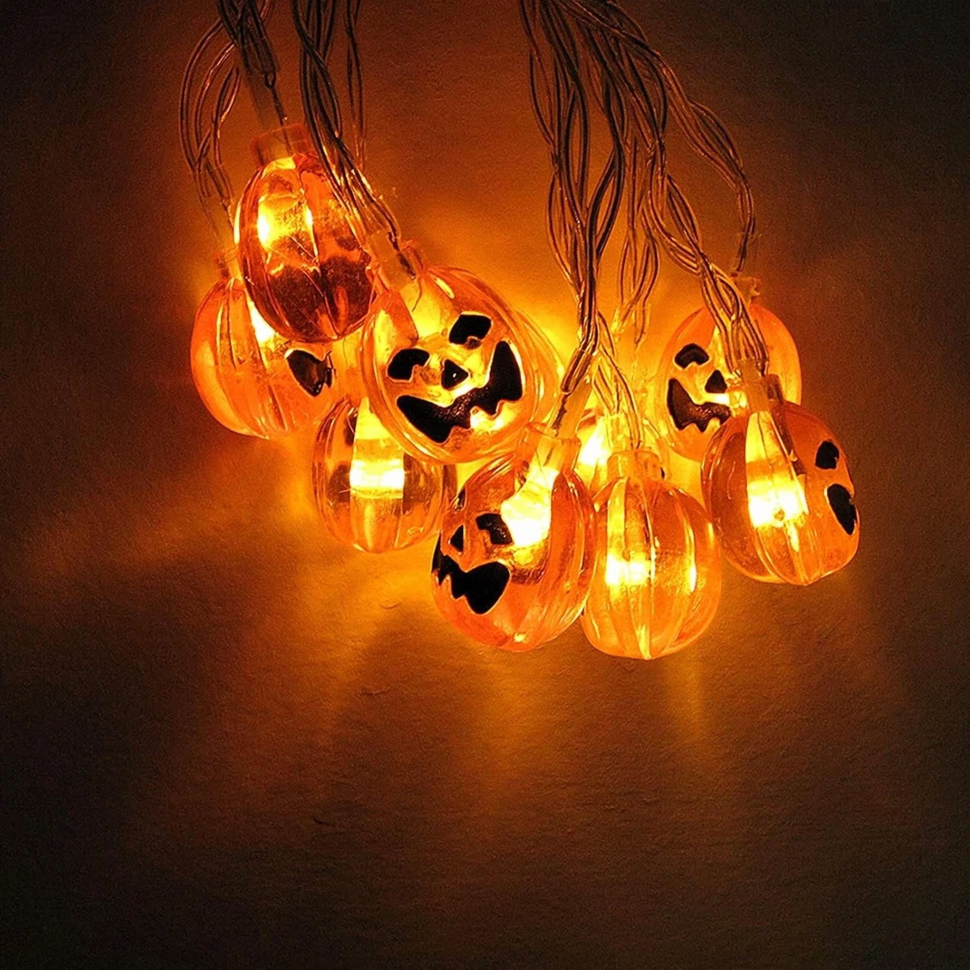 KLYNE Halloween Pumpkin String Lights, Waterproof LED Decorative Lighting for Indoor and Outdoor Use (Orange, 20 Count) 52nlw