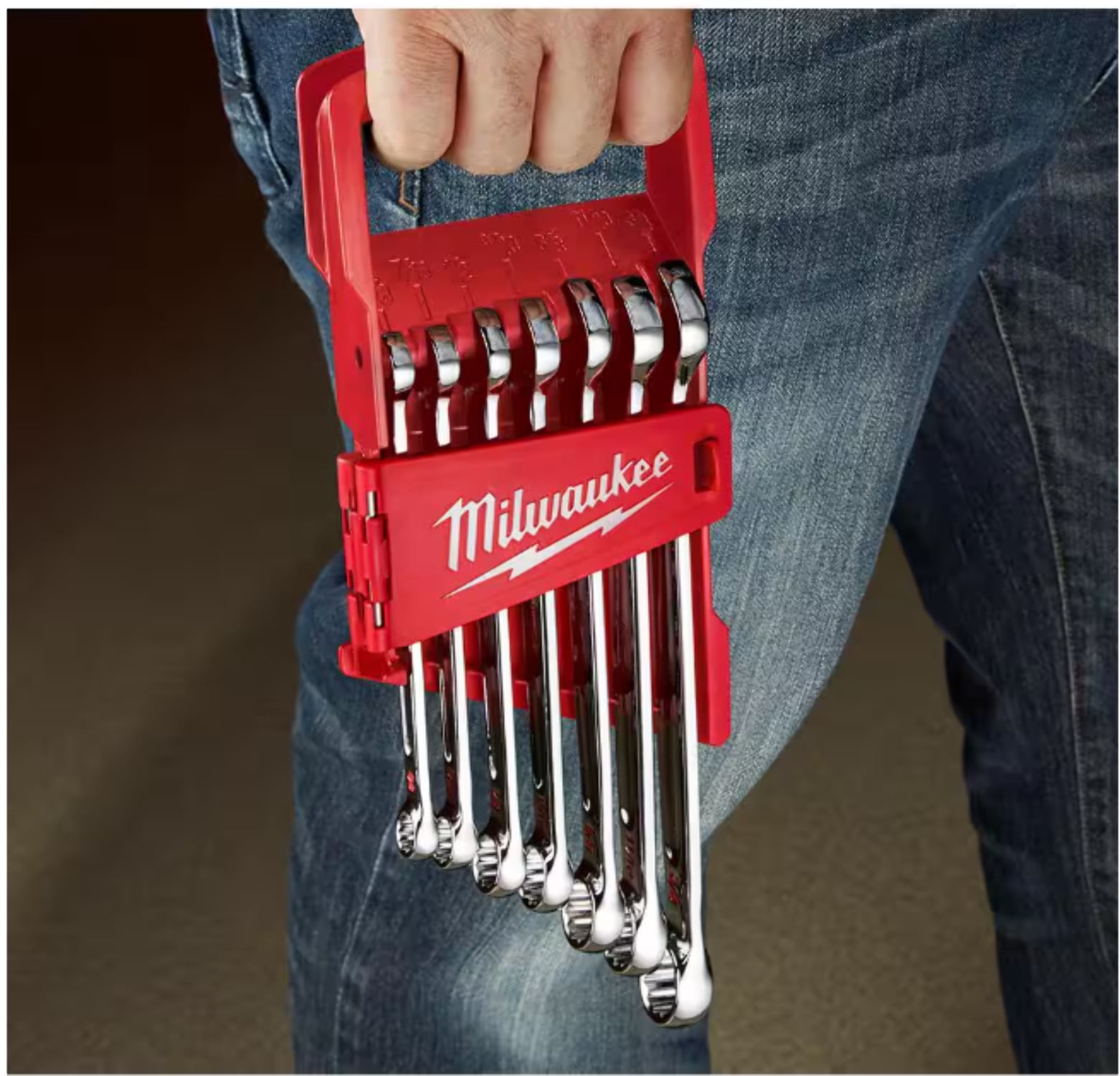 Milwaukee 7-Piece SAE 12-Point Straight Head Combination Wrench Set (Professional Grade, Includes Storage Tray) 4k6z8