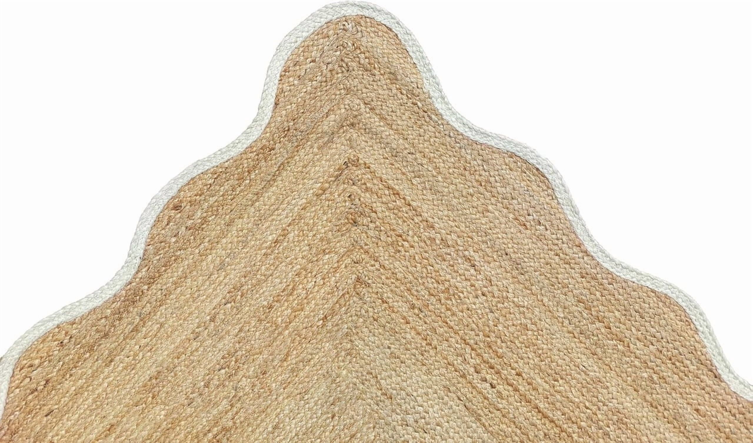KLAVATE Natural Jute Rug Hand Braided Scalloped Wave Edge Farmhouse Decor (White, 3 ft x 5 ft) 2gbym