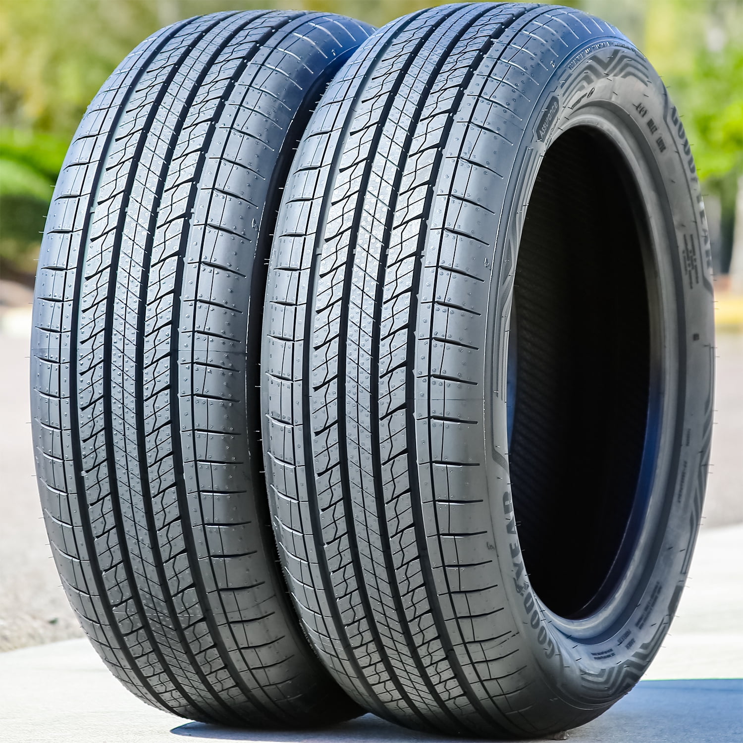 Goodyear Assurance MaxGuard SUV All Season Tire (235/65R17) o1osa